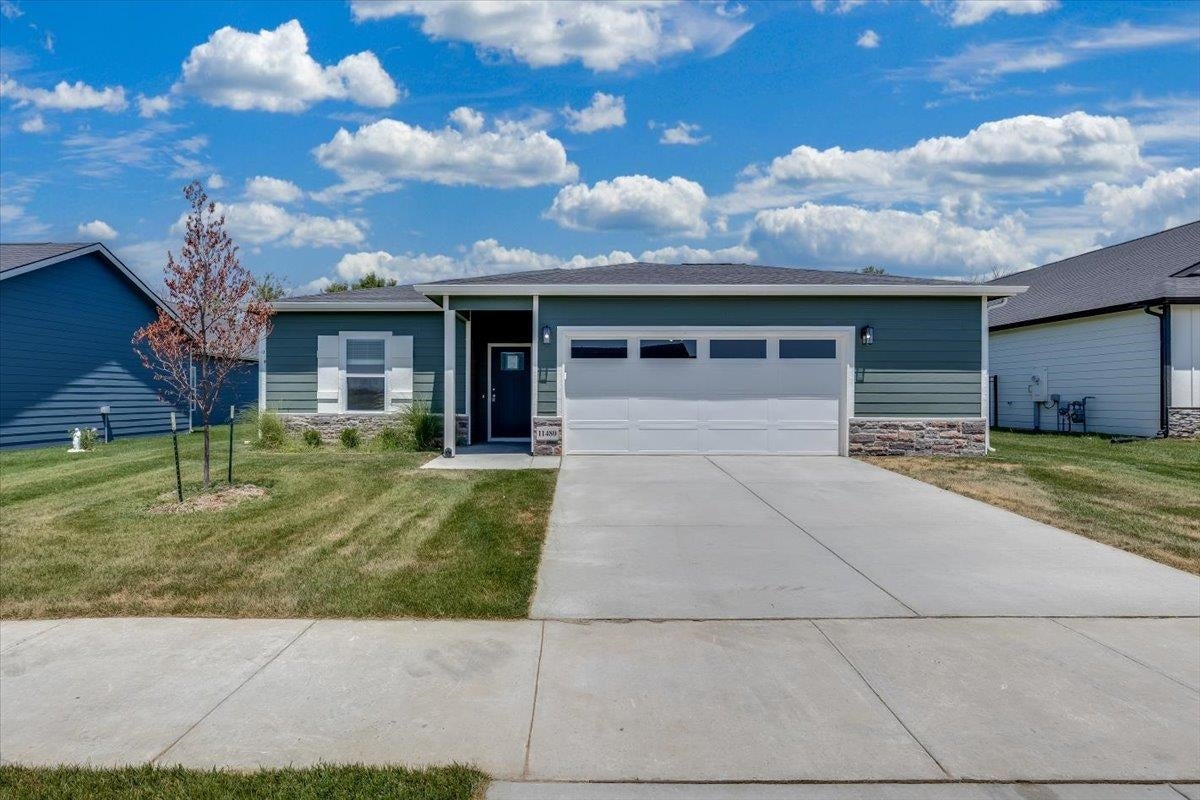 11480 W Scarlett Lane — photo