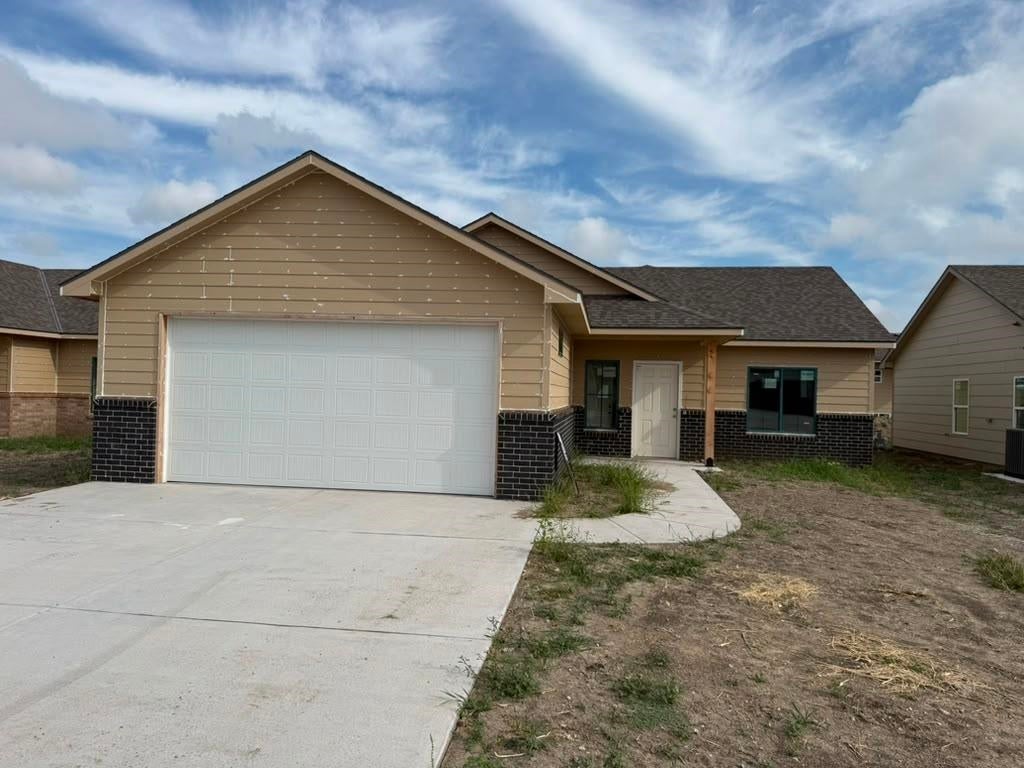 5103 N Toben Ct — photo