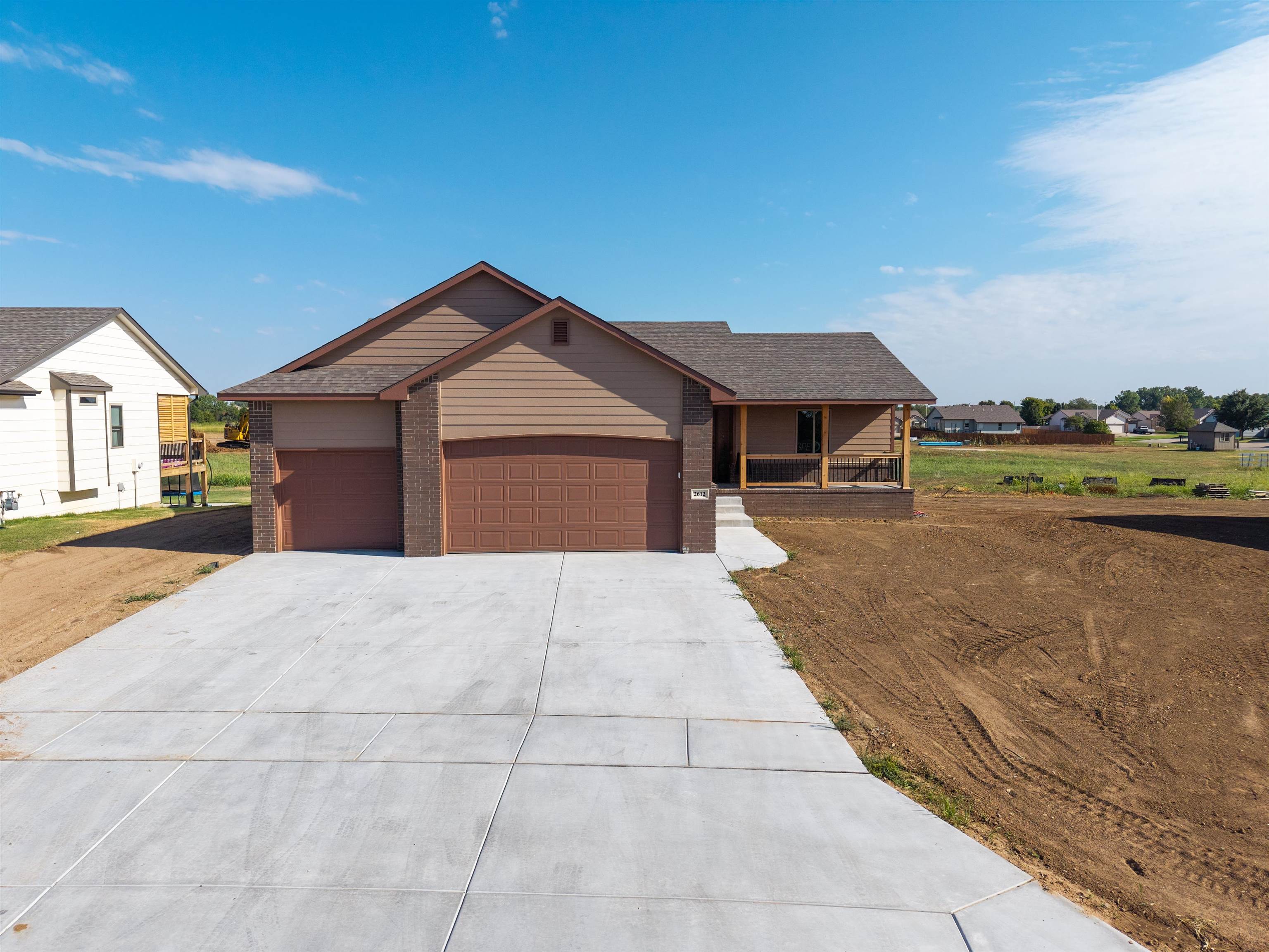 2612 E Spring Meadows Ct — photo