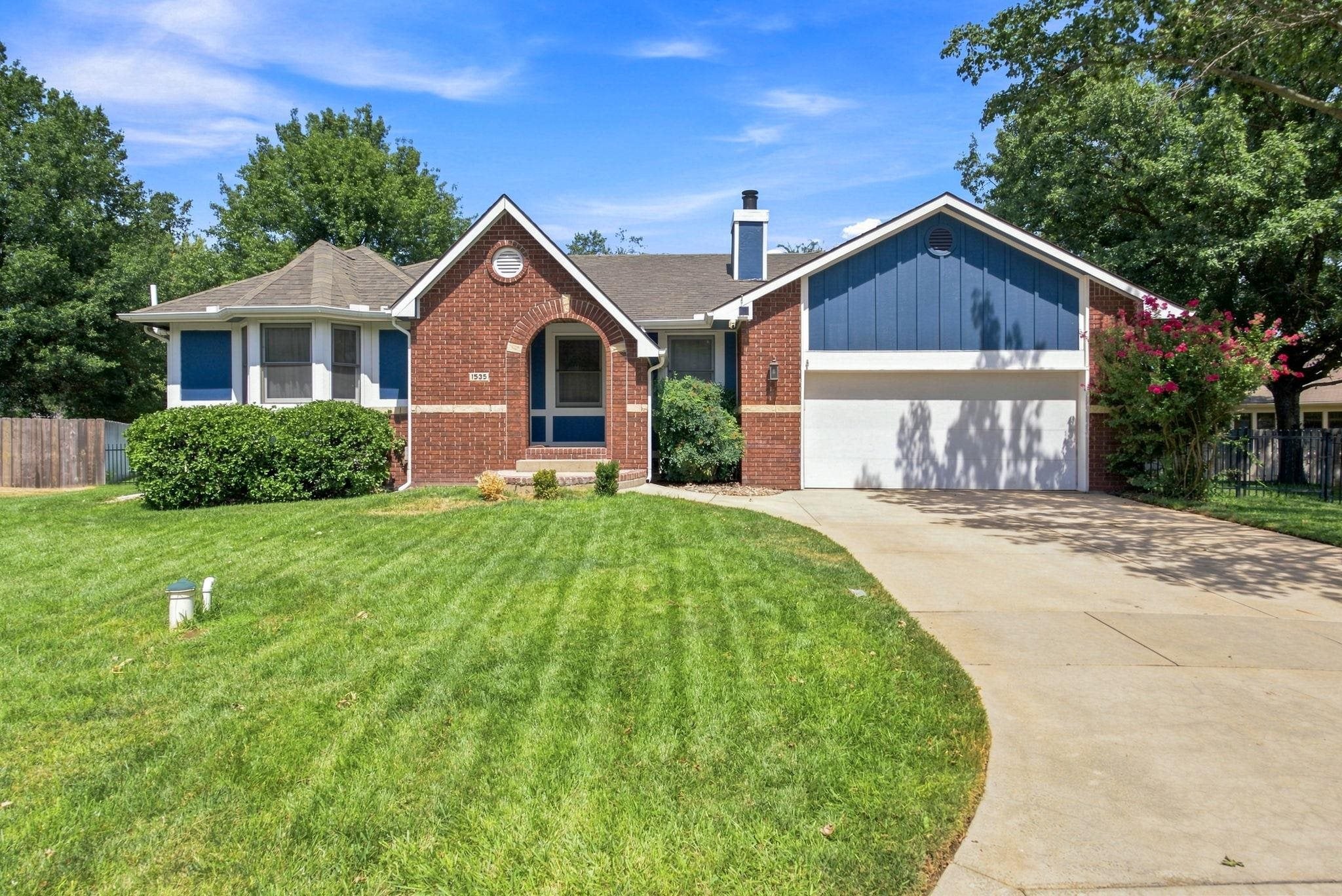 1535 N Chambers Ct — photo