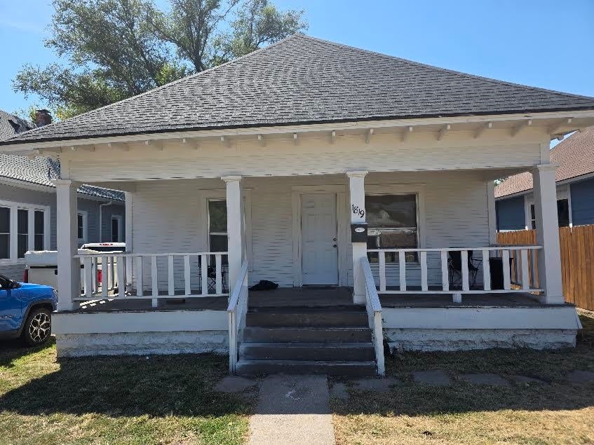 1819 W Maple — photo