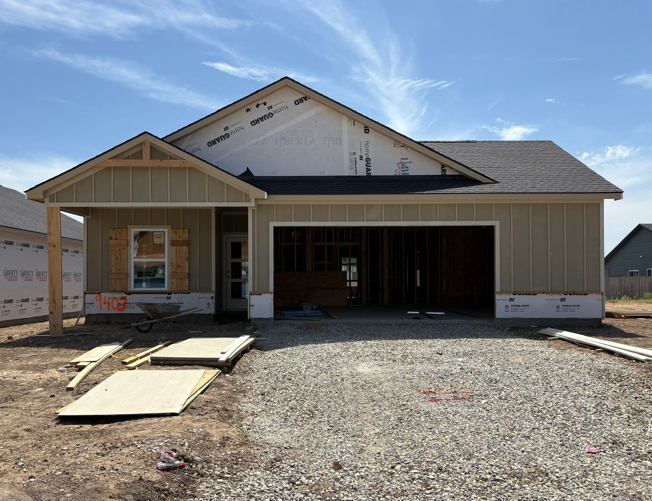 9403 E Hurst St — photo