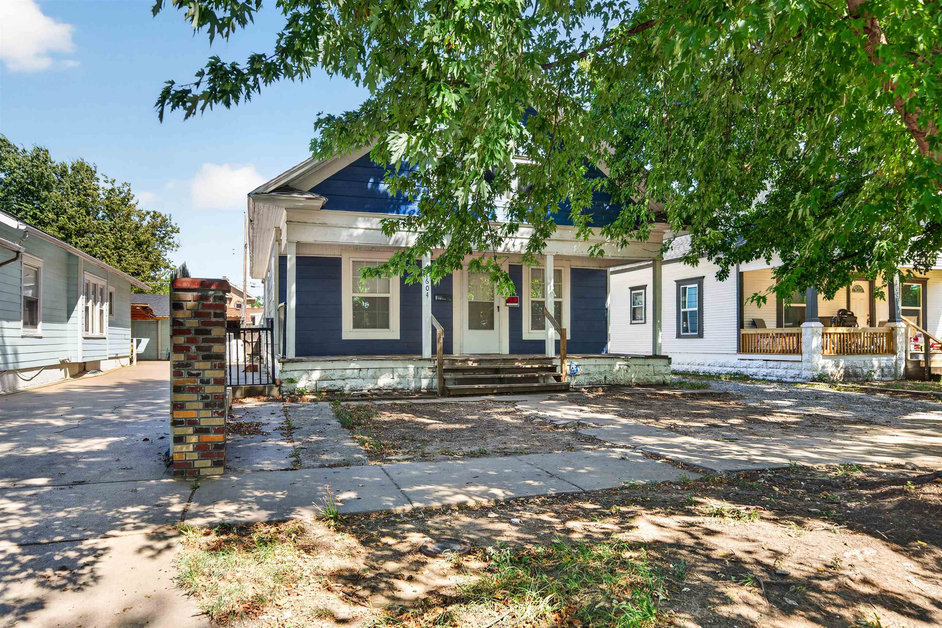 1604 N Topeka — photo