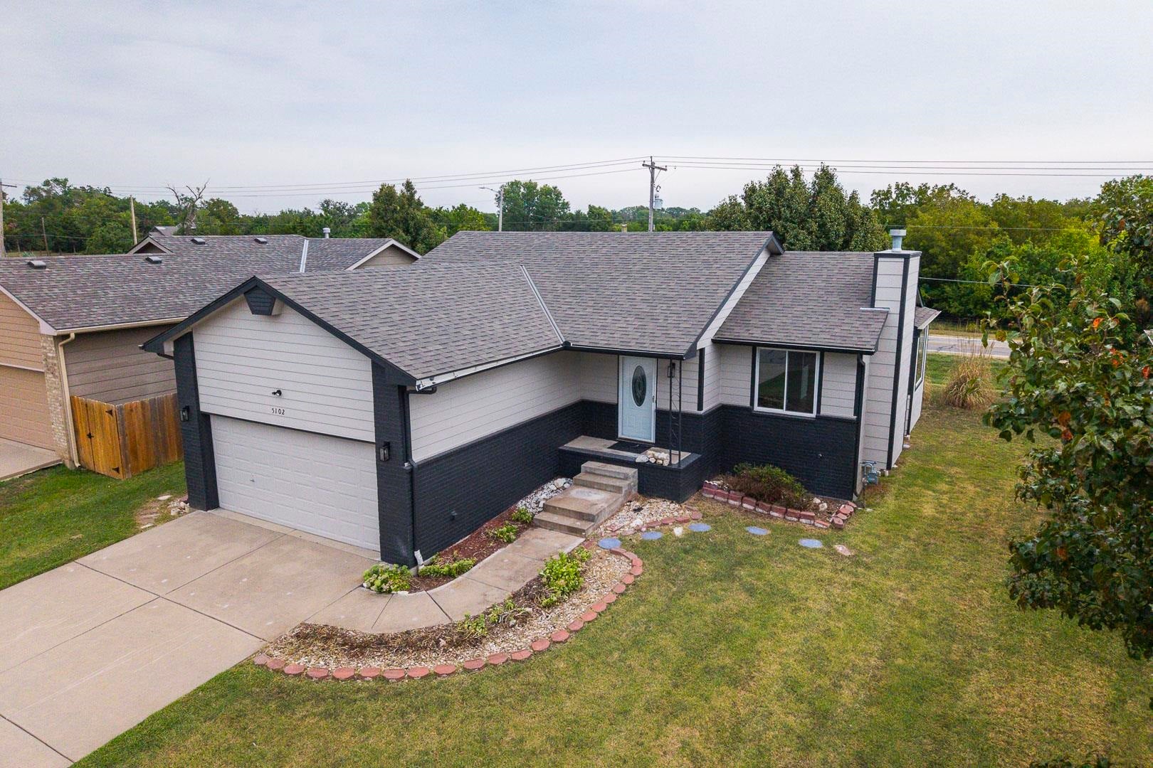 5102 N Blackhawk St. — photo