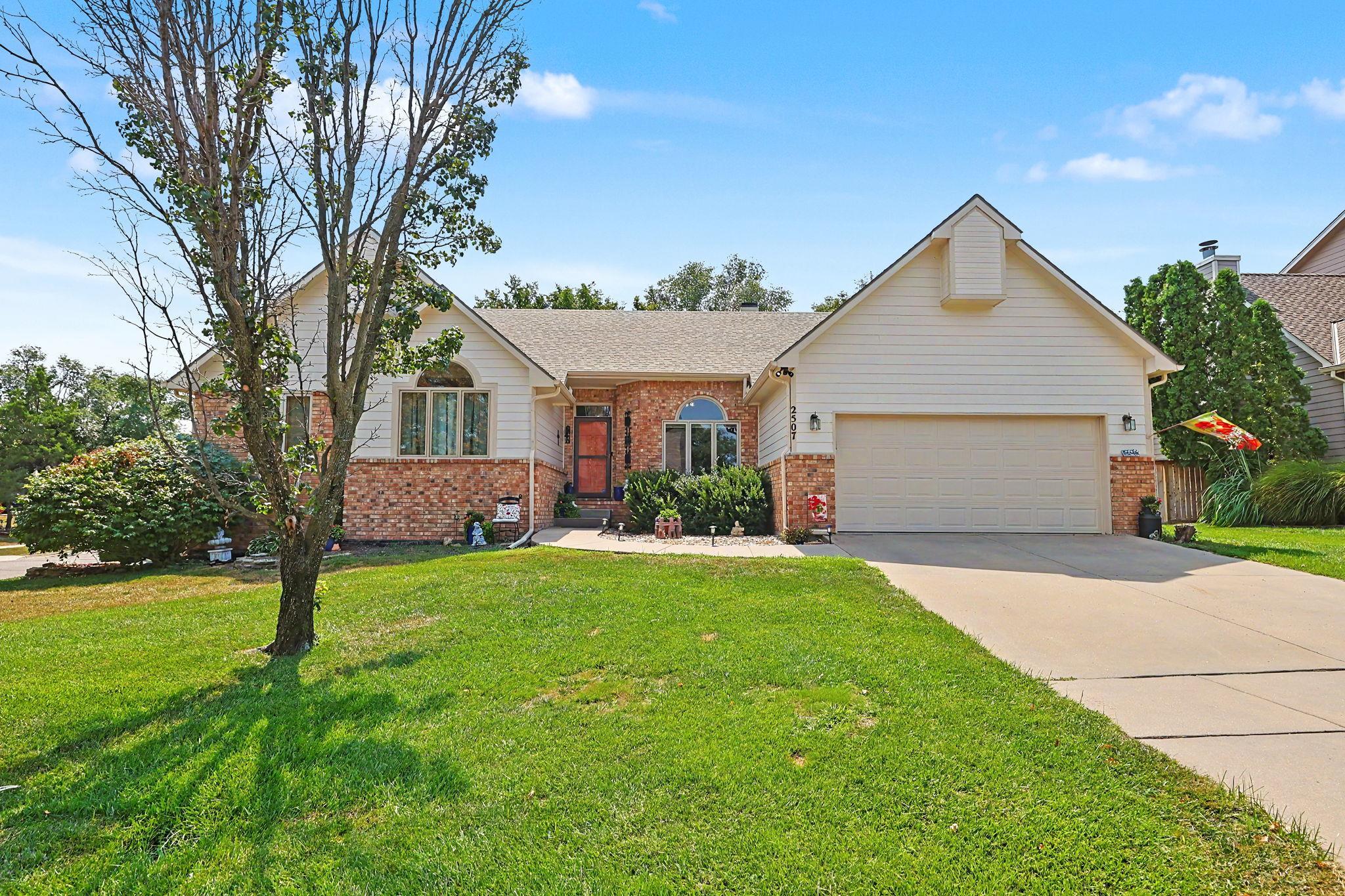 2507 N Cranbrook Ct — photo