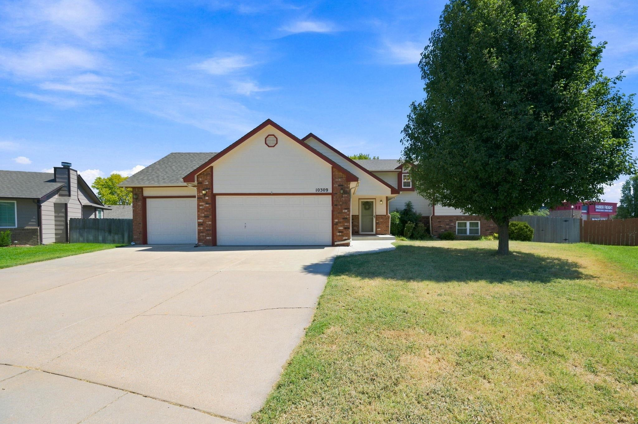 10309 W Sterling — photo