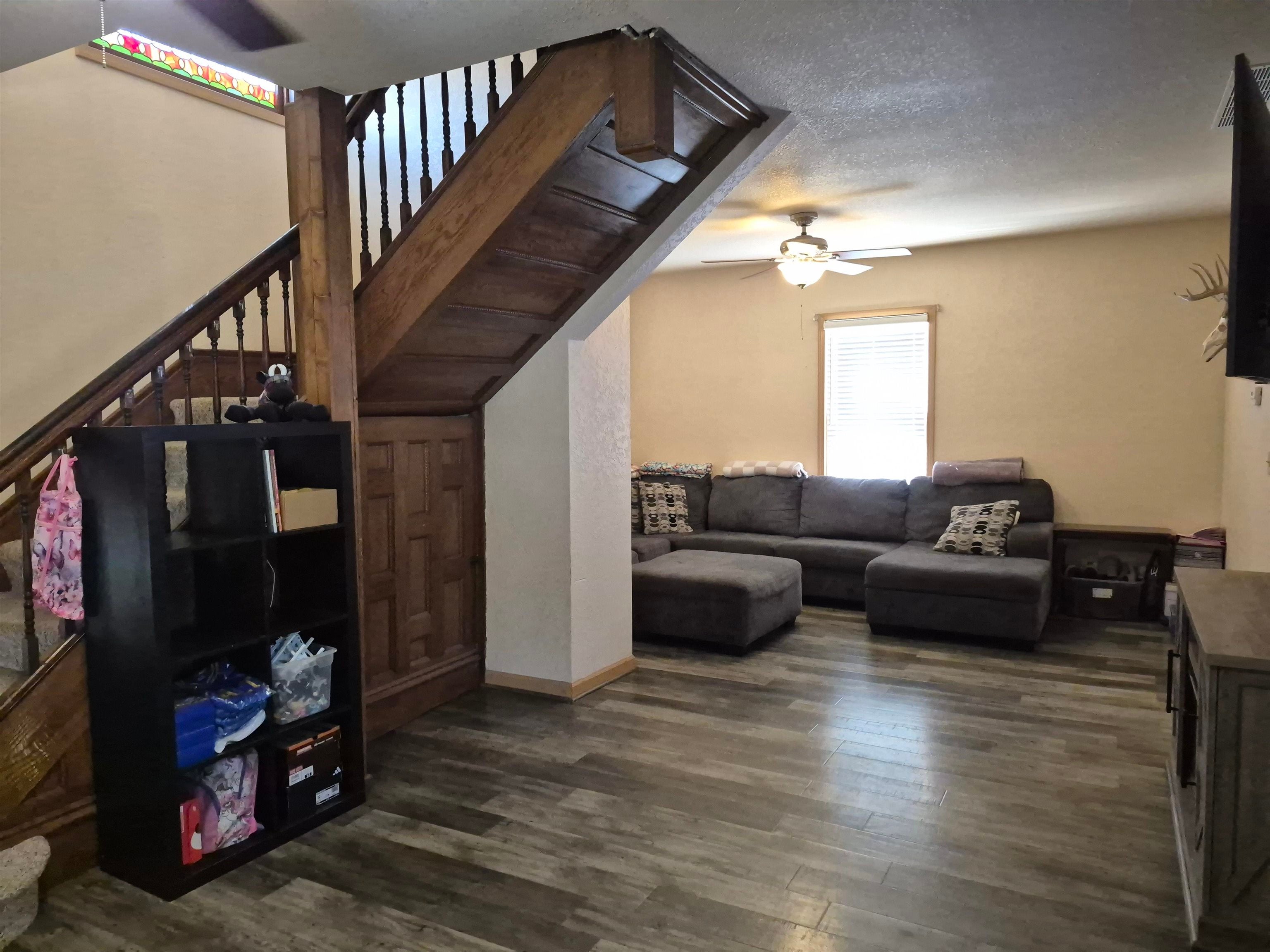 703 E 2nd 709 E. 2nd St., Eureka, KS 67045 — photo 2