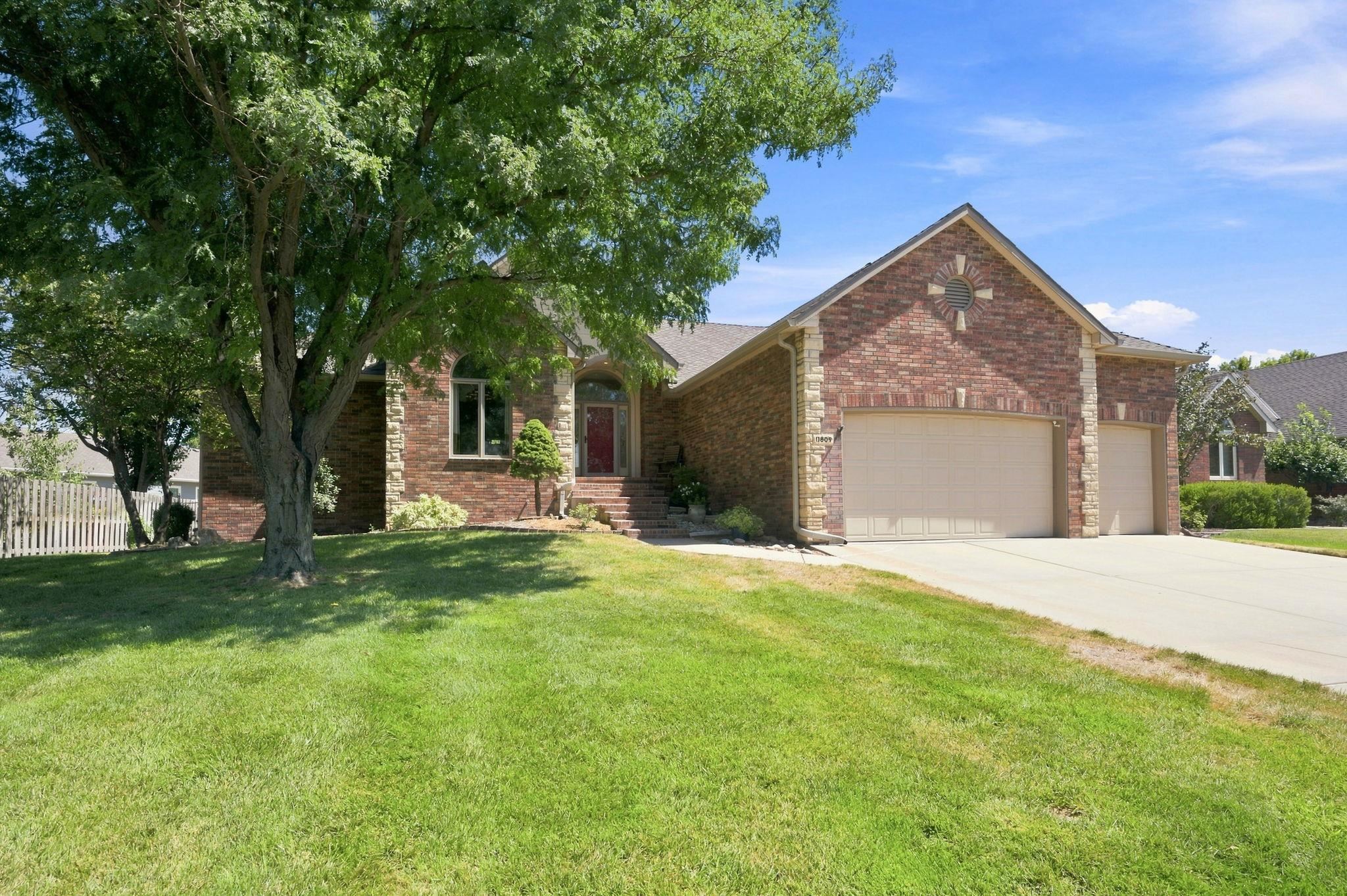 11809 W Alderny Ct — photo