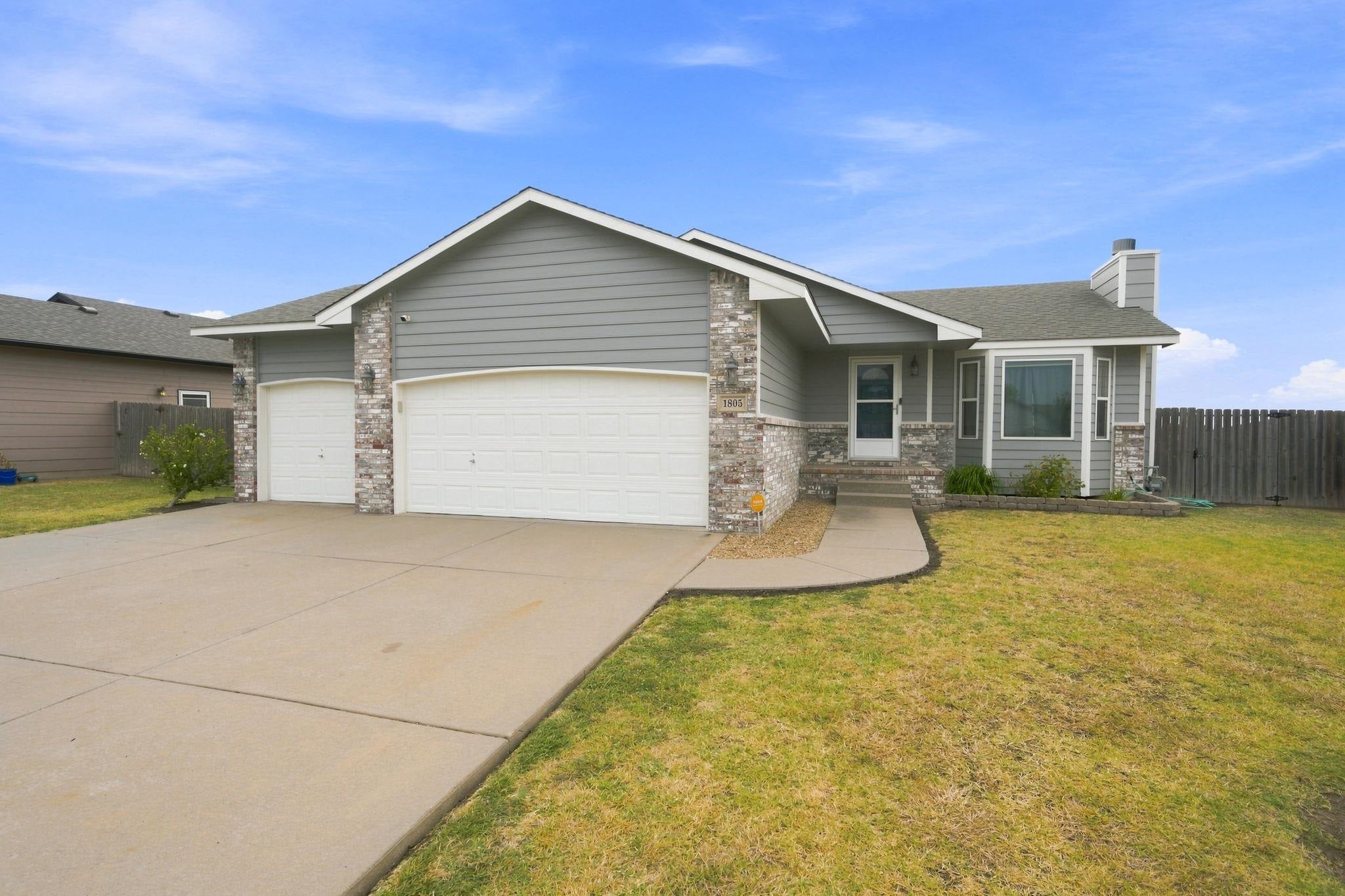 1805 N McRae Dr — photo