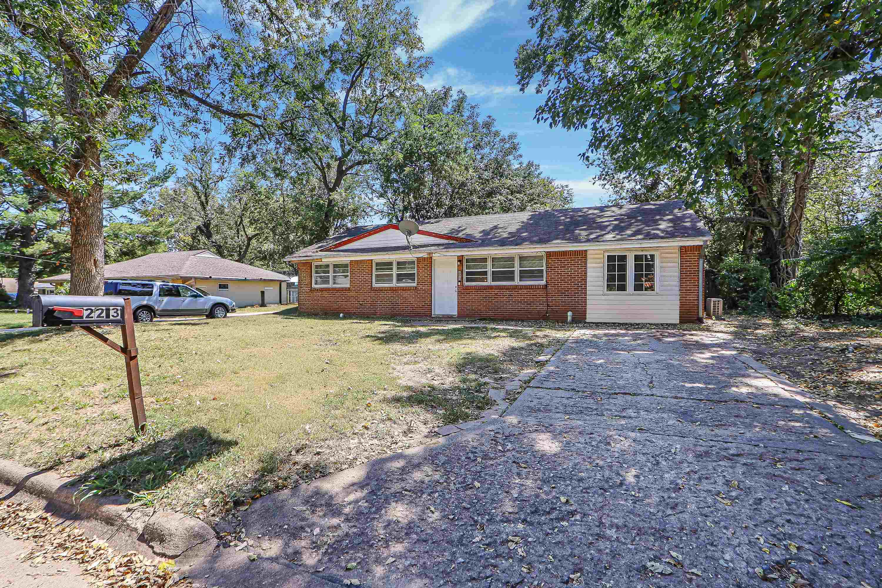 2213 Todd Rd — photo