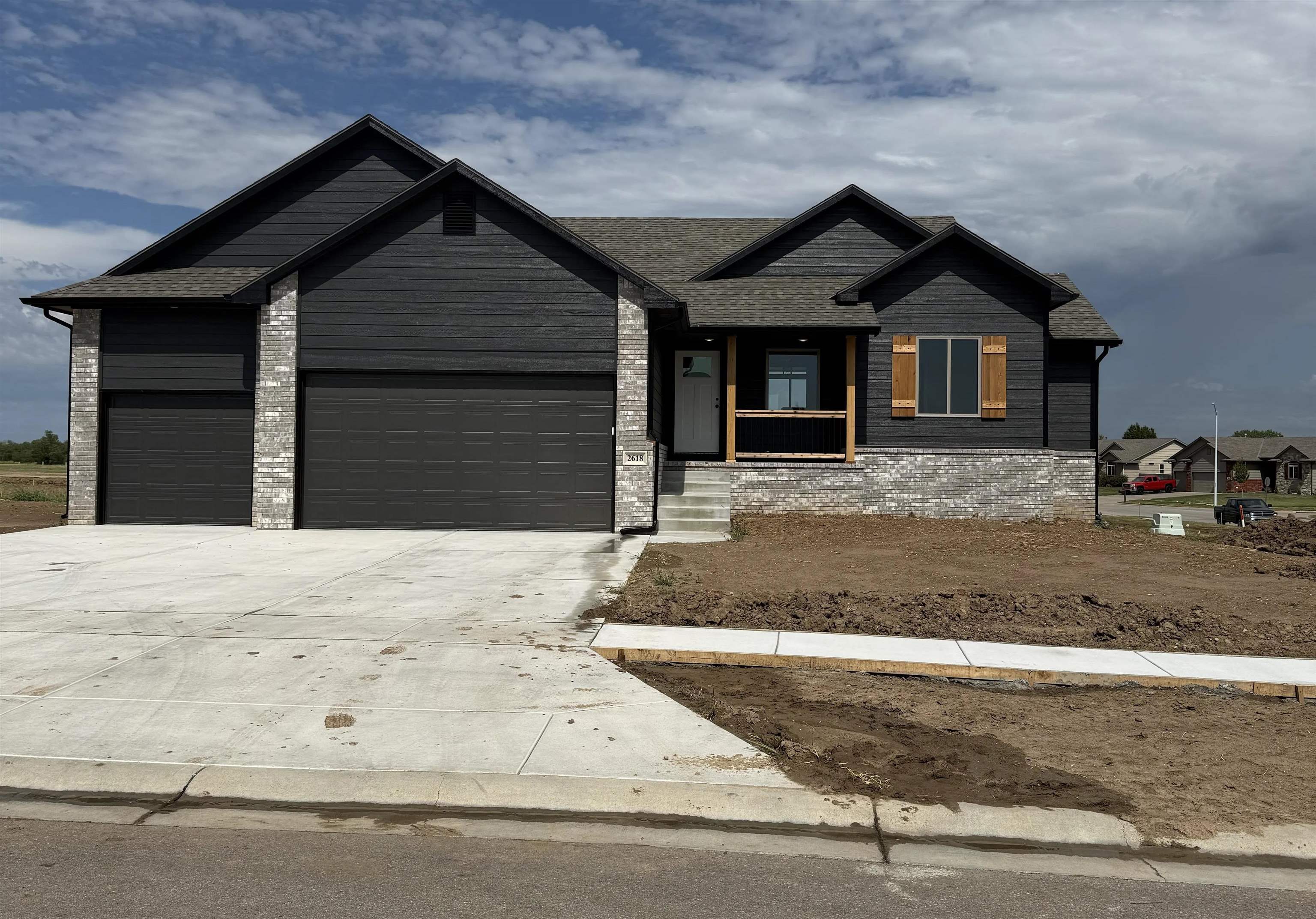 2618 E Spring Meadows Ct — photo