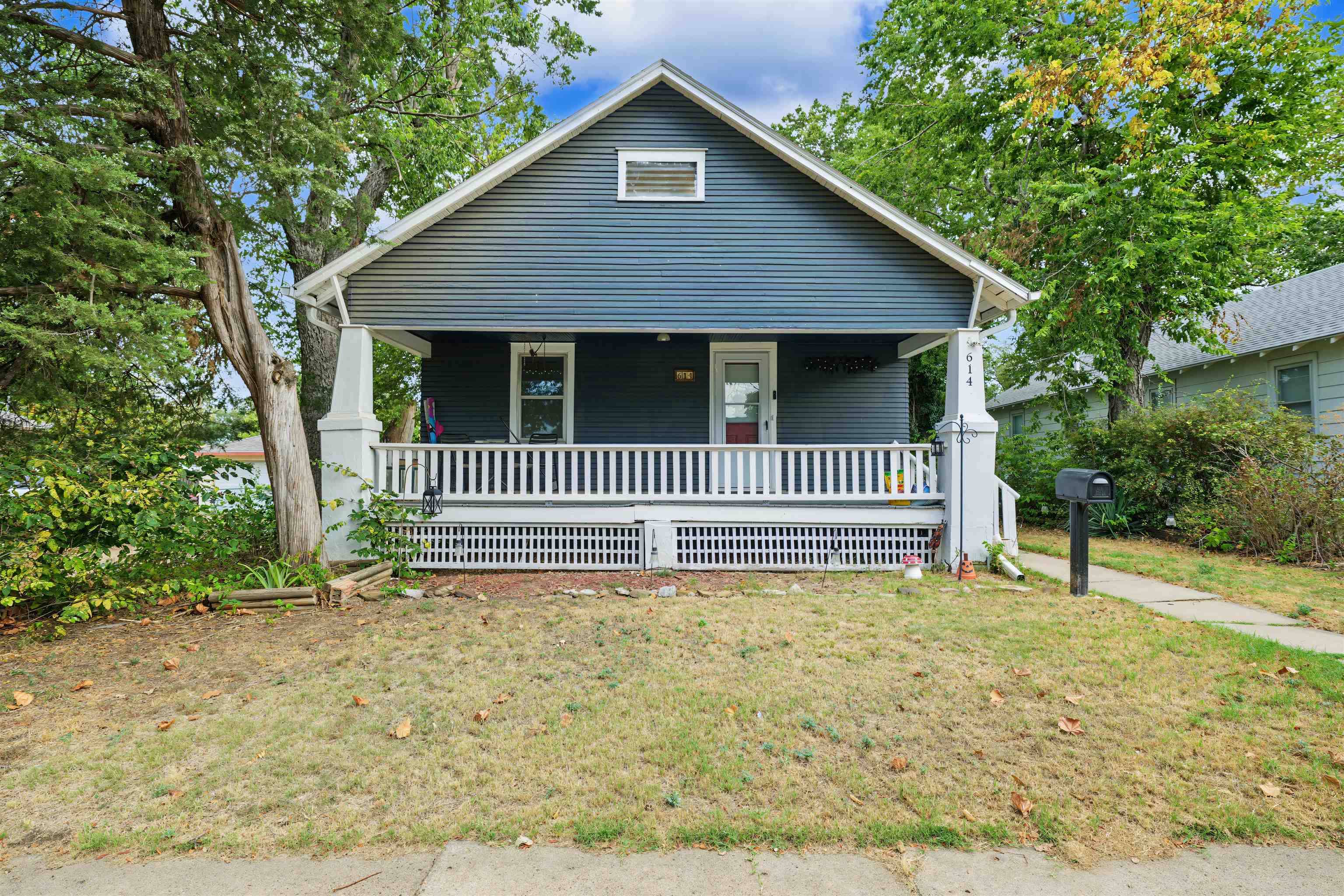 614 Charles St — photo