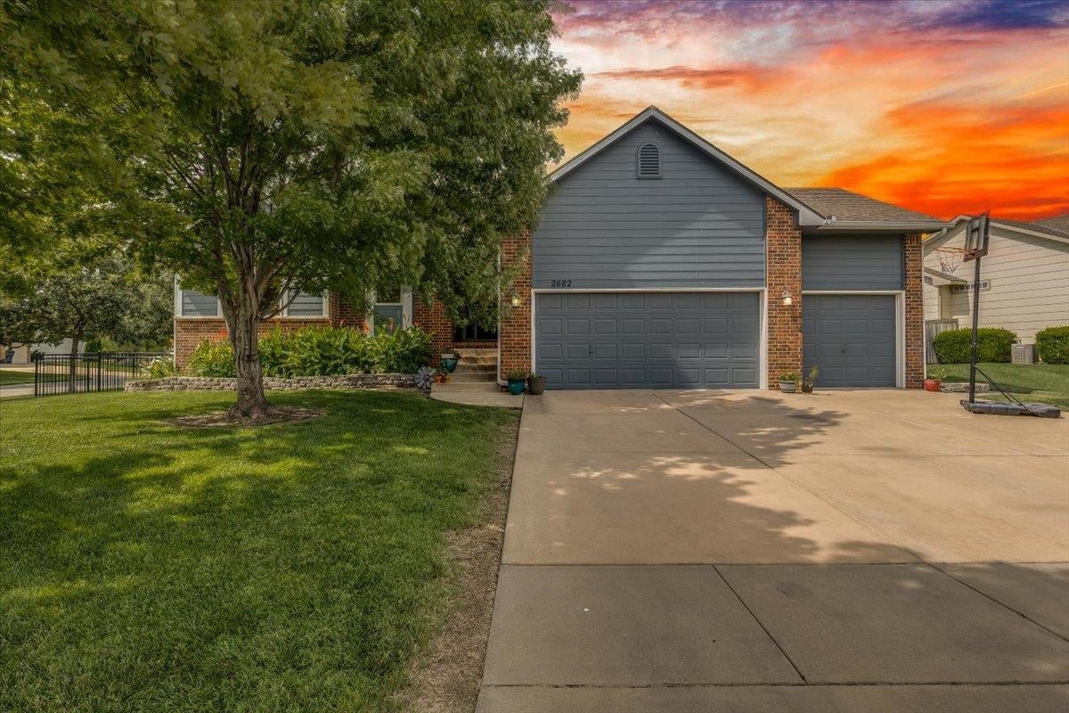 2682 N Shefford Ct — photo