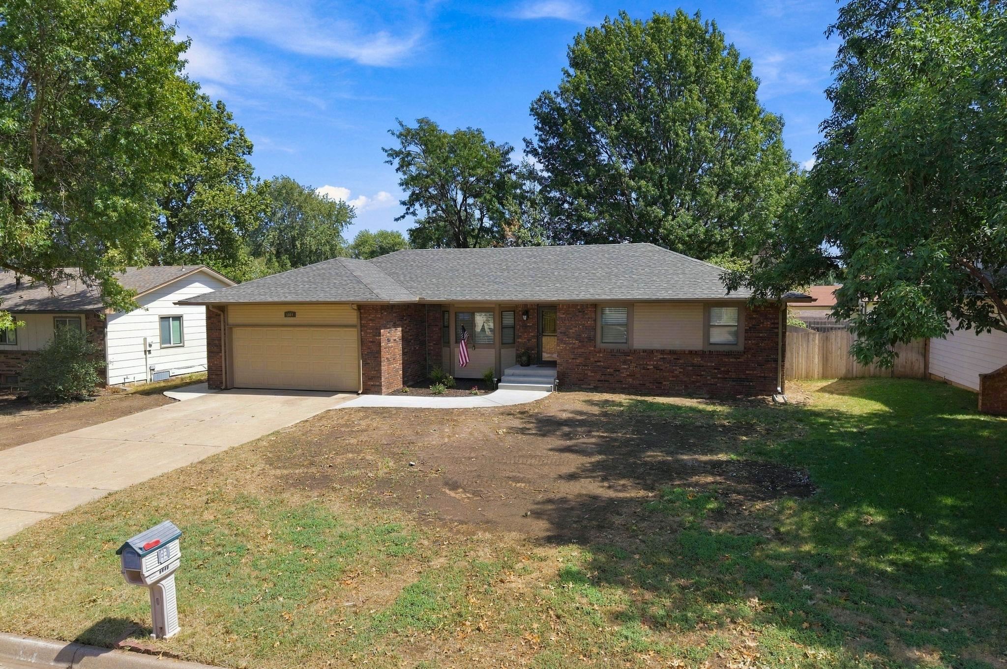 1844 N Evergreen Ln — photo