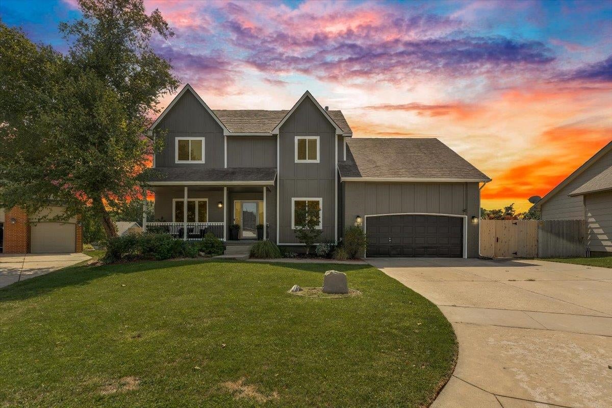 1836 N Lark Ct — photo