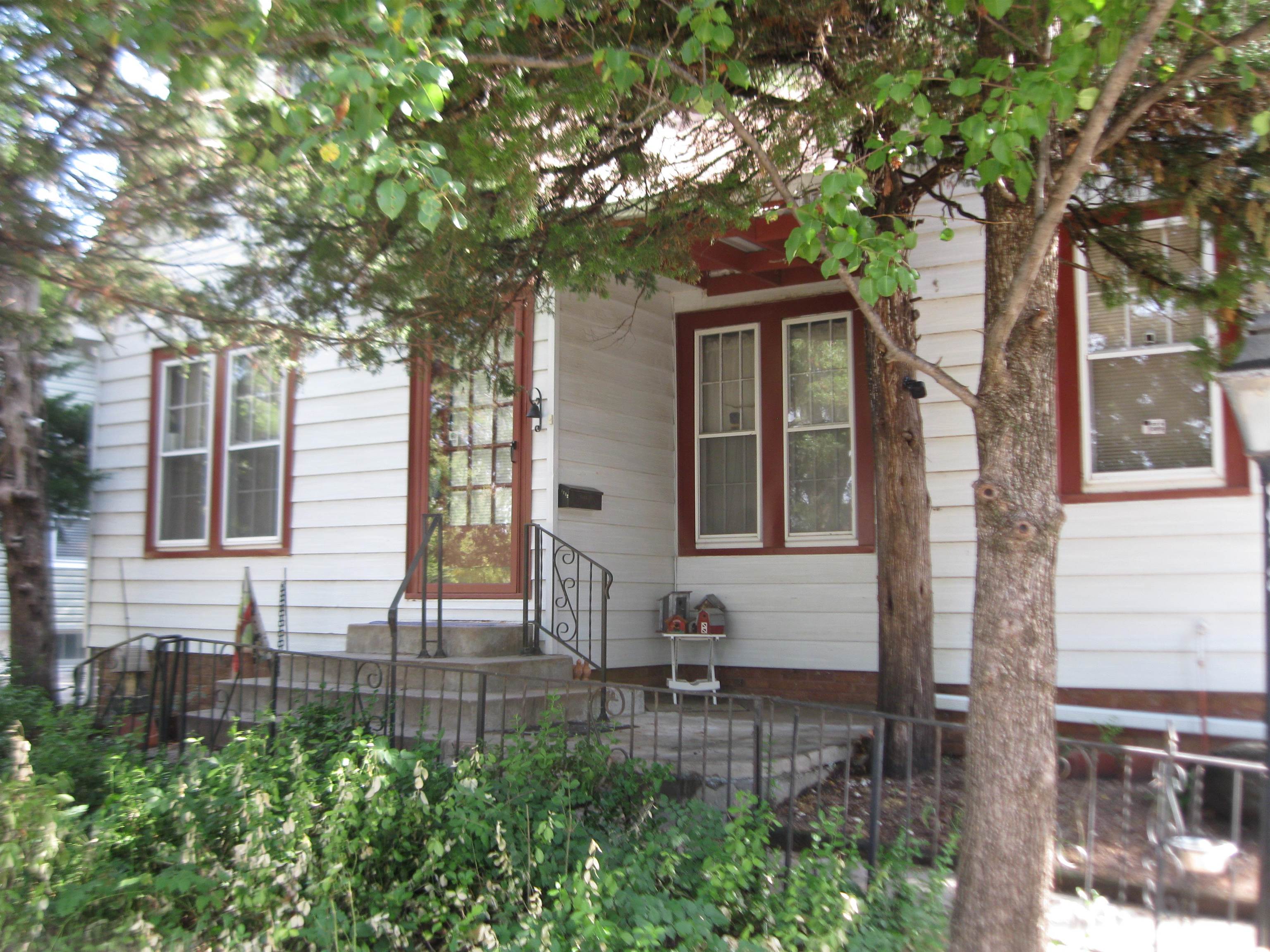 1112 N Amidon — photo