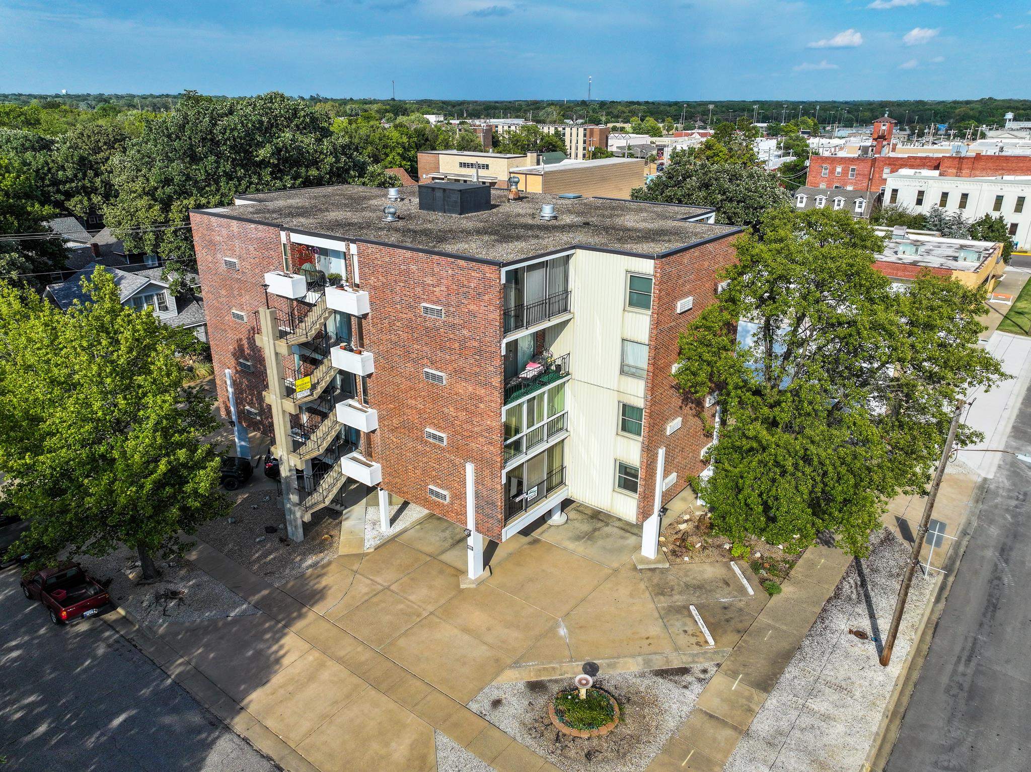 330 W Central Ave Apt 3a 3a — photo