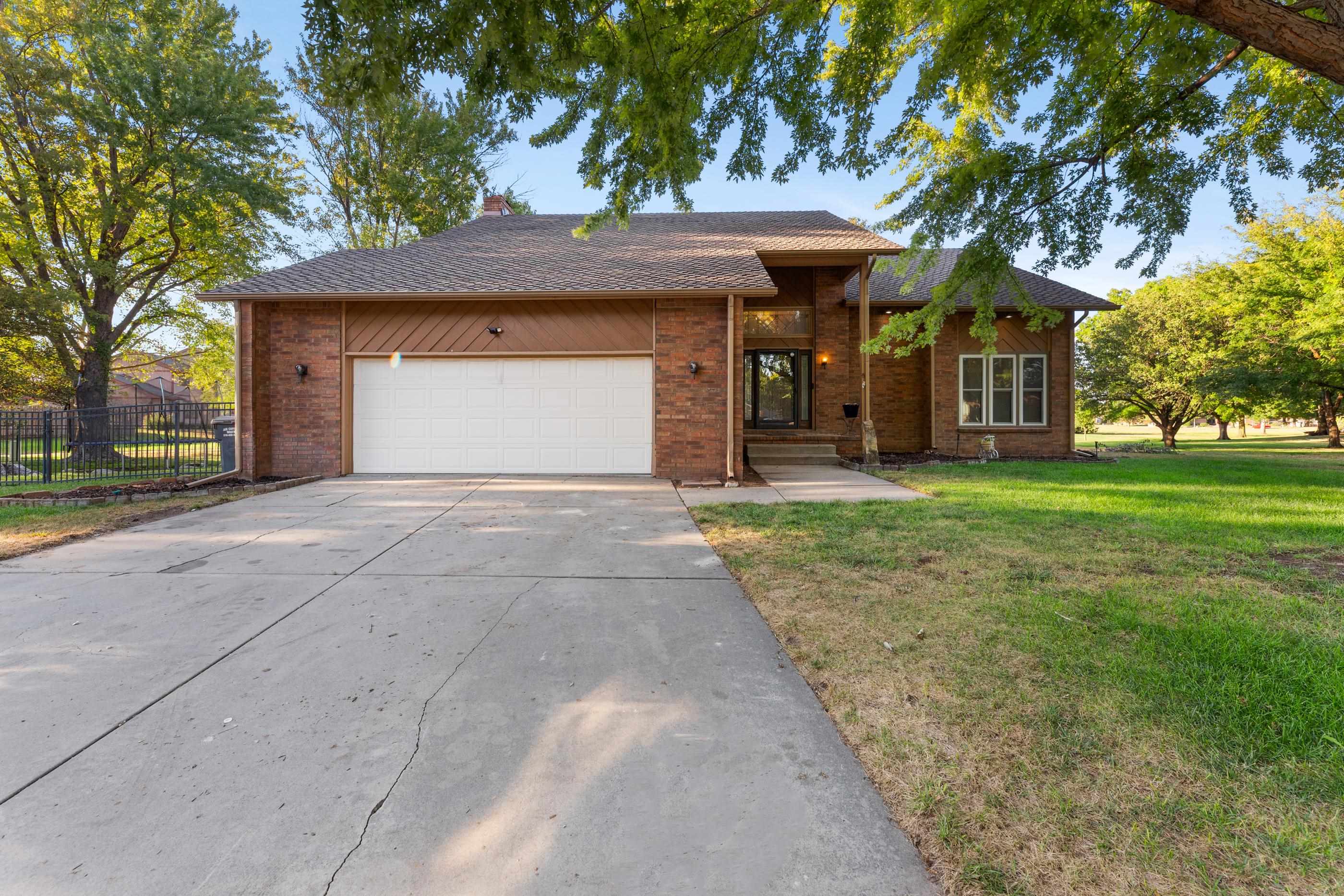 1513 N Valleyview — photo