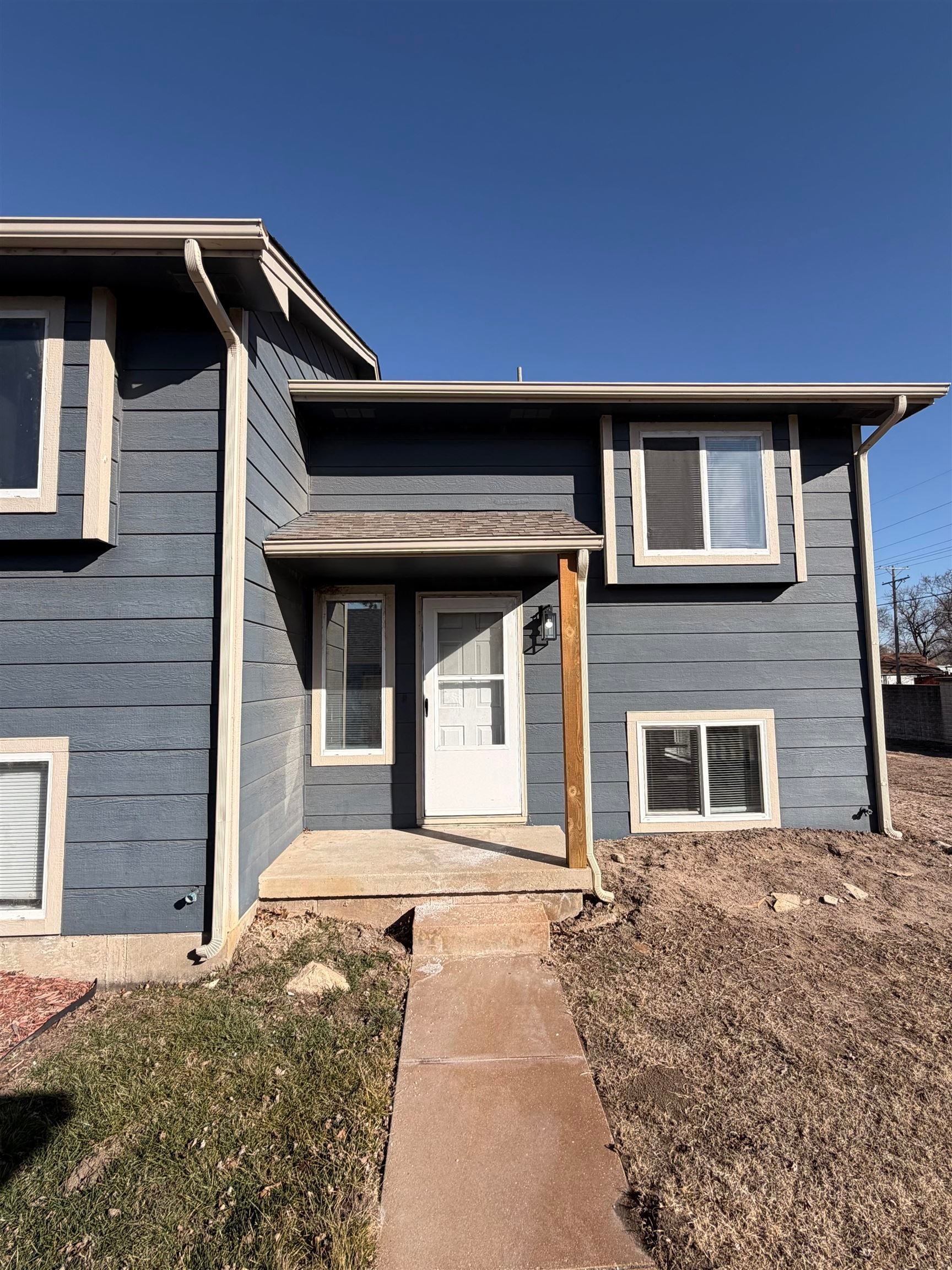 5590 S Gold St, Unit 300 — photo