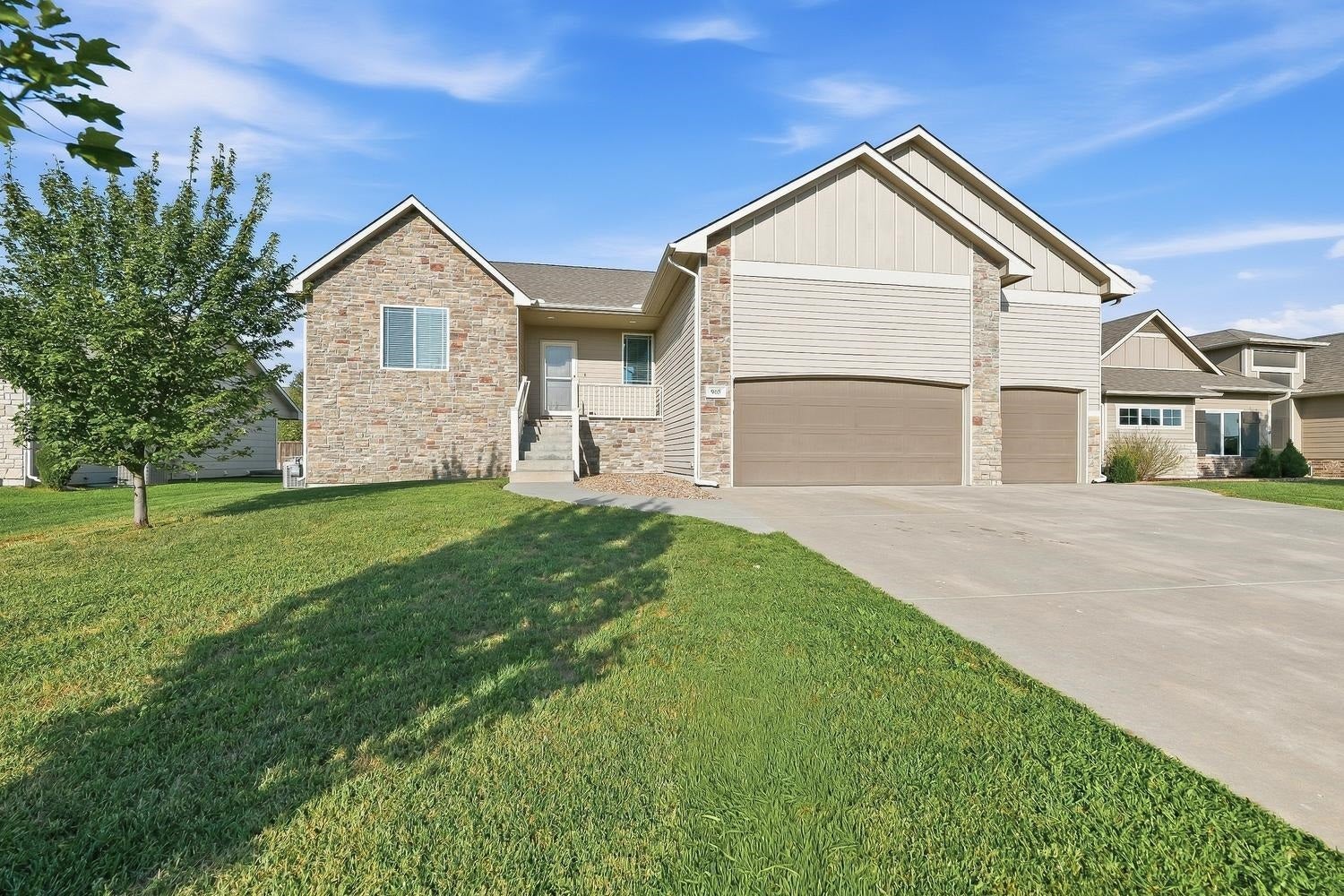 965 N Cedar Brook Circle — photo
