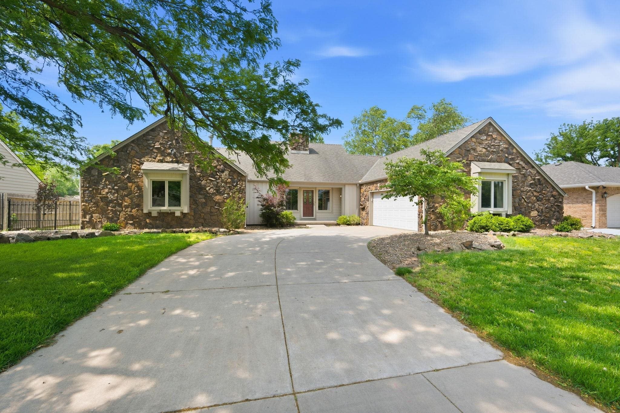 1506 N Caddy Court — photo