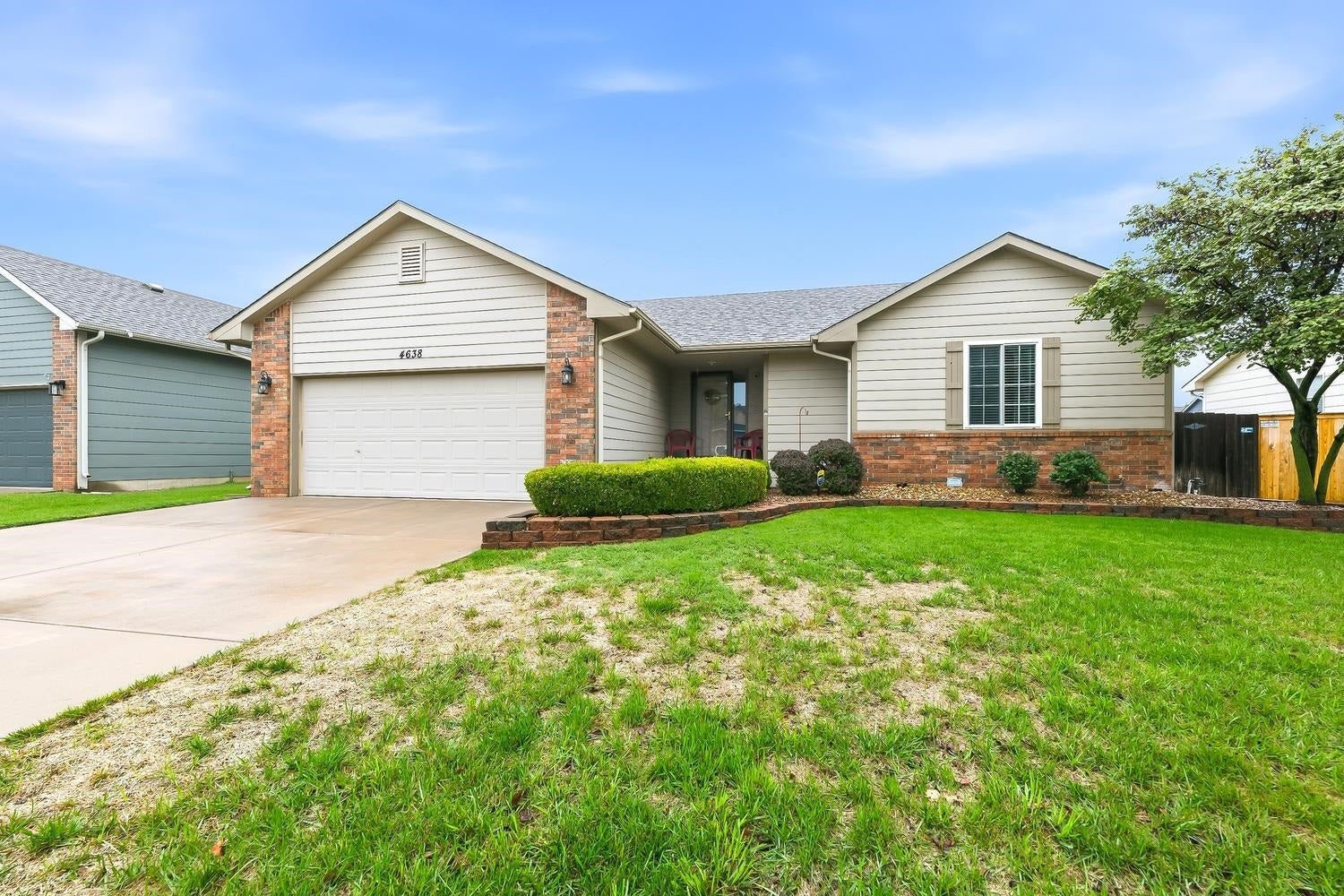 4638 E Willow Point Ct — photo