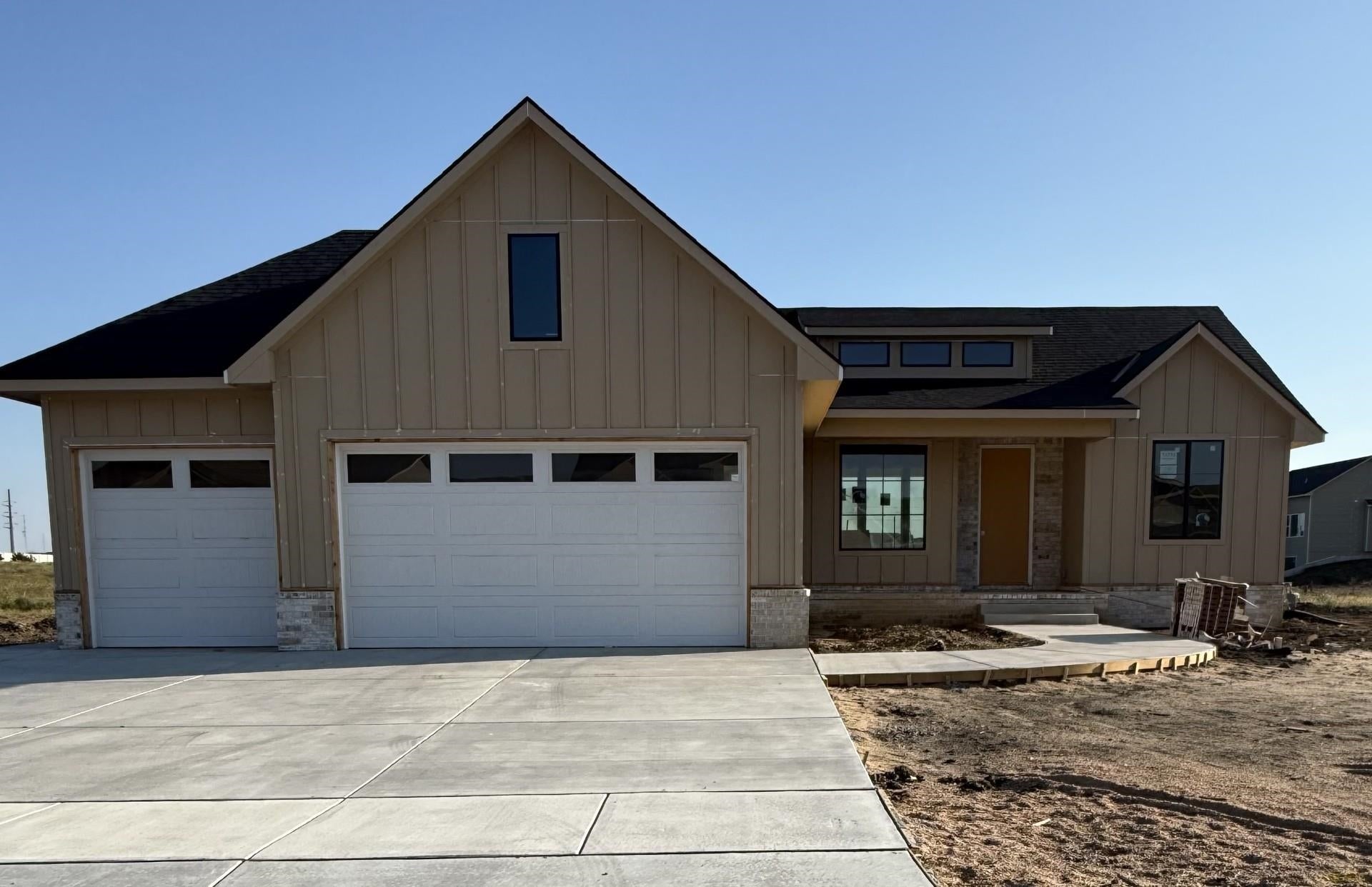 11711 E Winterberry St — photo