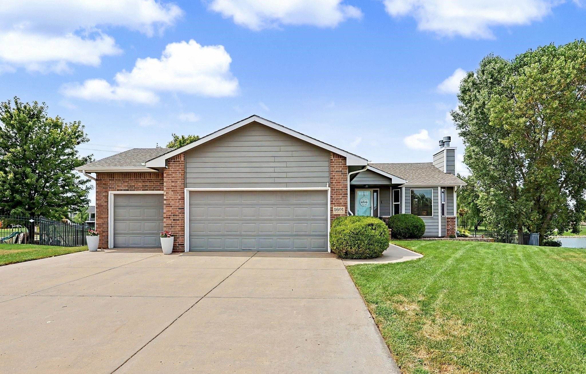 1601 N Nickelton Cir. — photo