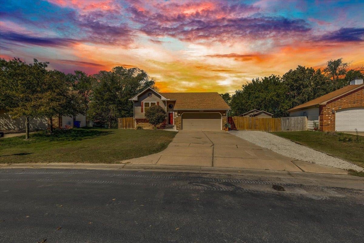 14900 E Plymouth — photo