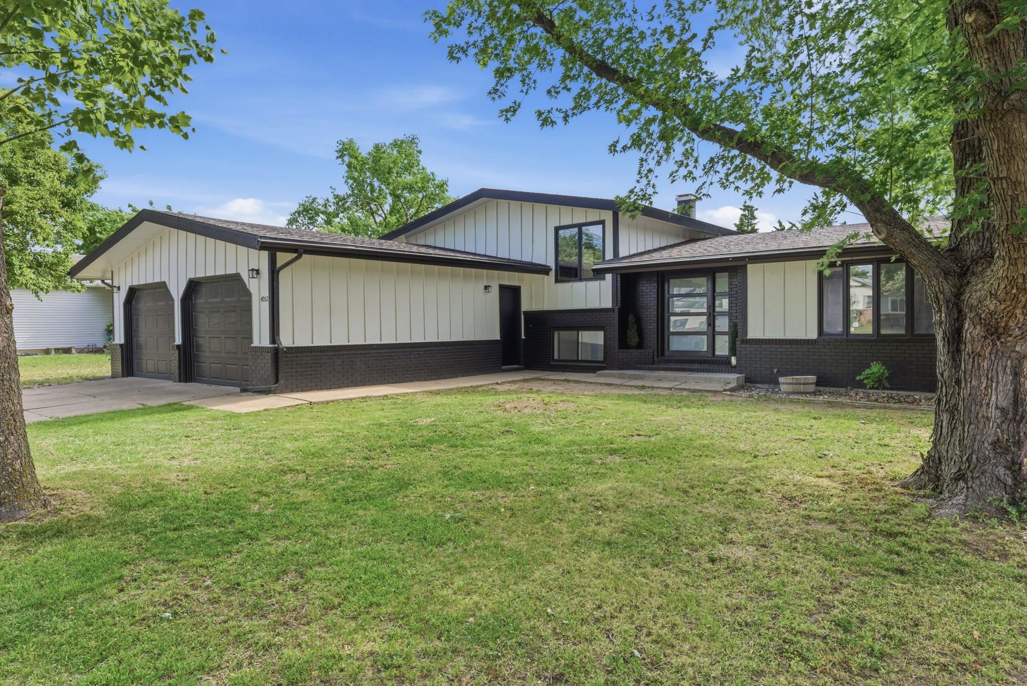 4052 N Auburn, Bel Aire, KS 67220 | Realty.com