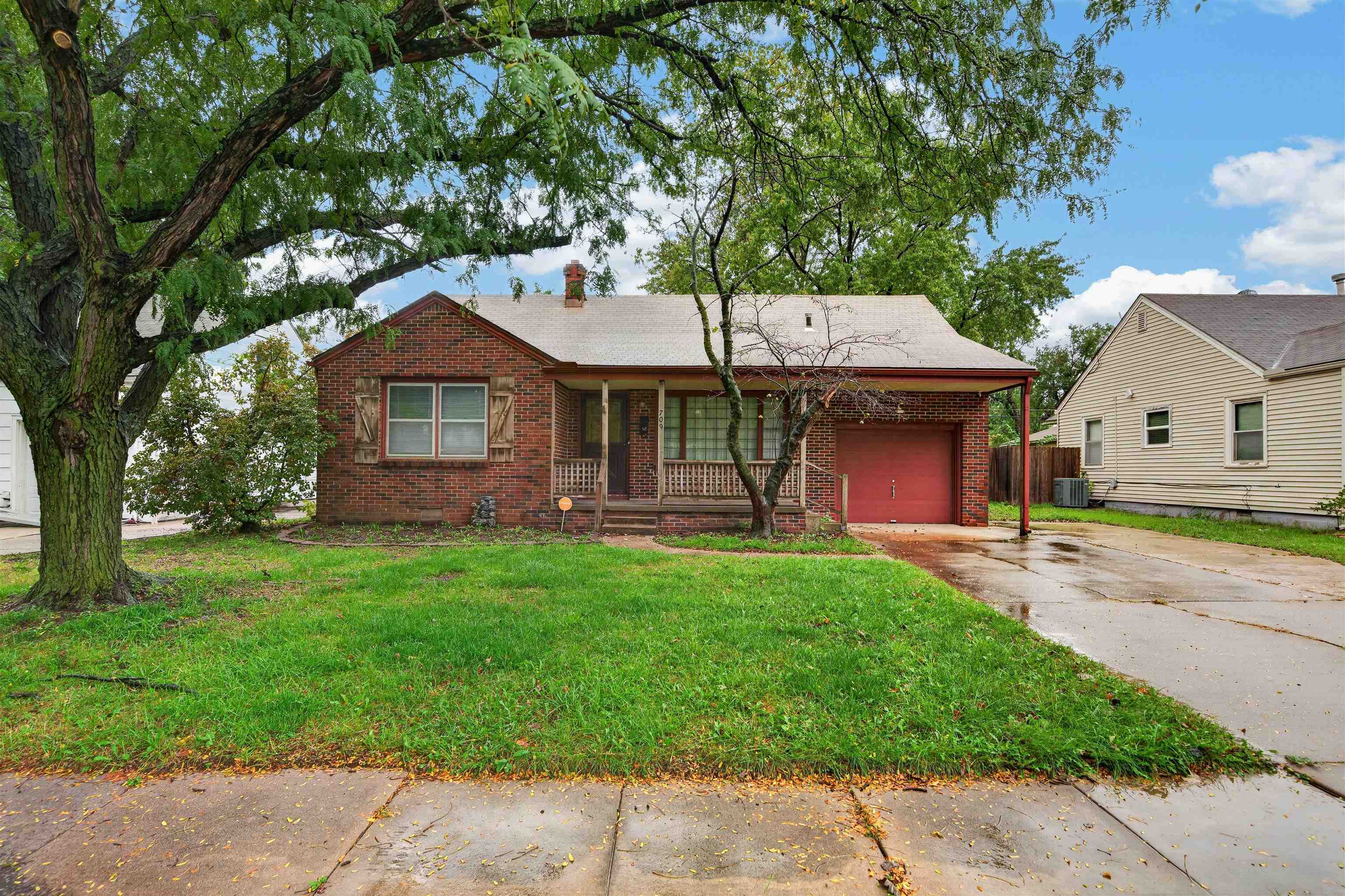 709 S Lexington Rd — photo