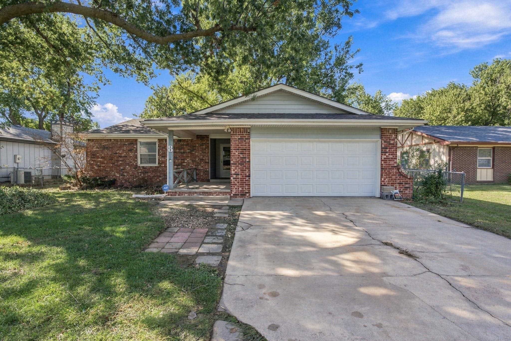 8 N Breeze Ct — photo