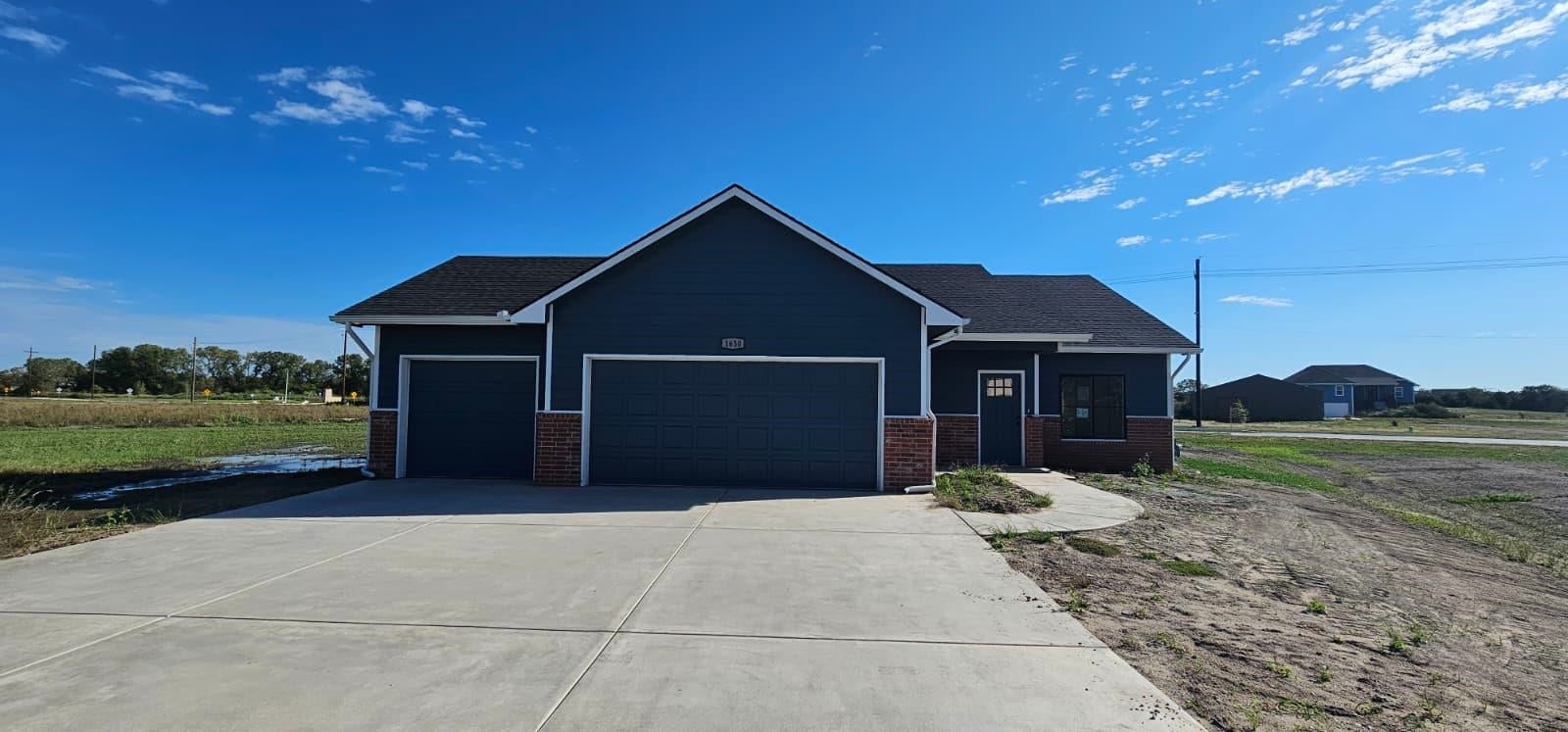 1630 Midway Ct. — photo