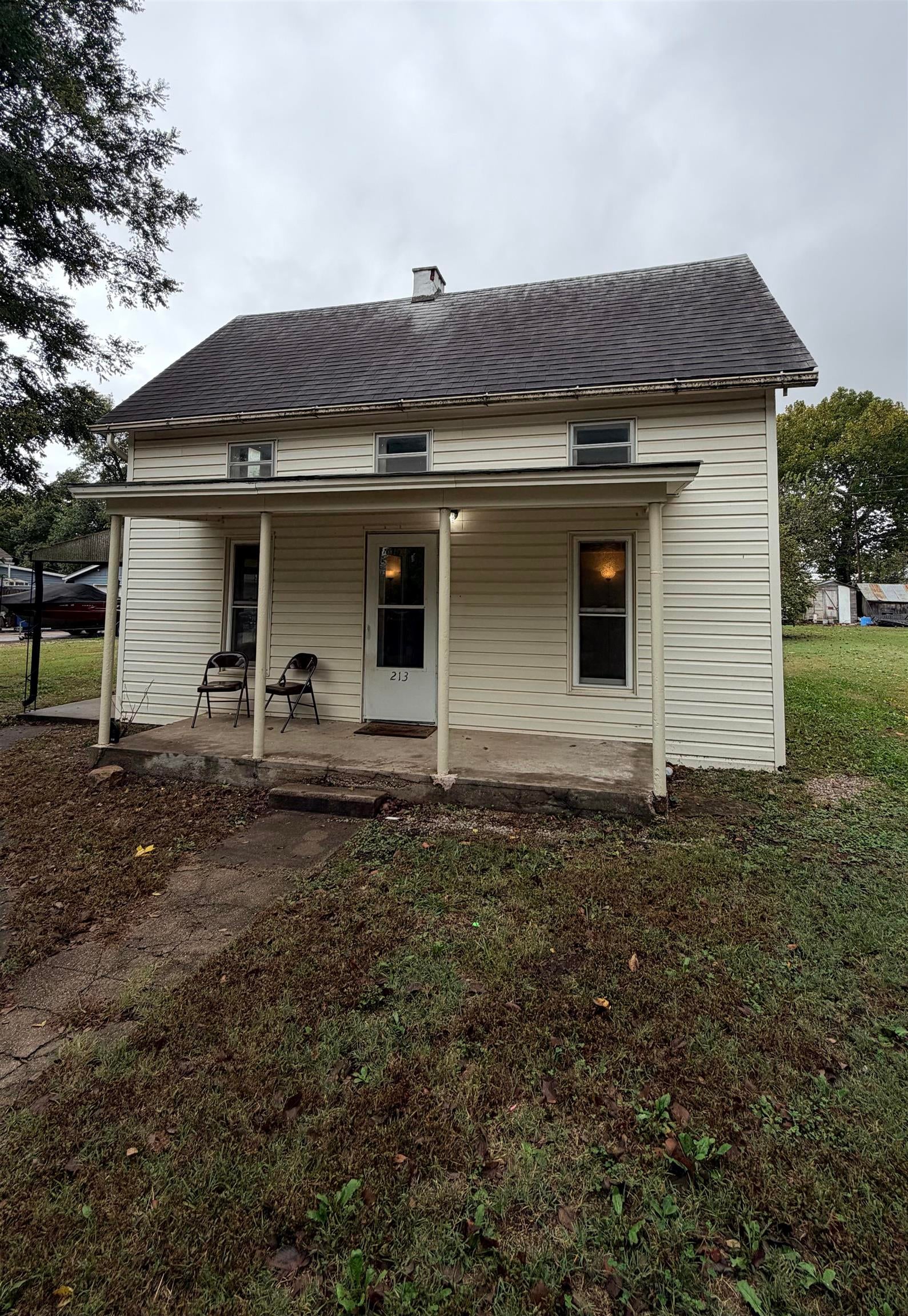 213 S Walnut, Eureka, KS 67045 — photo 2