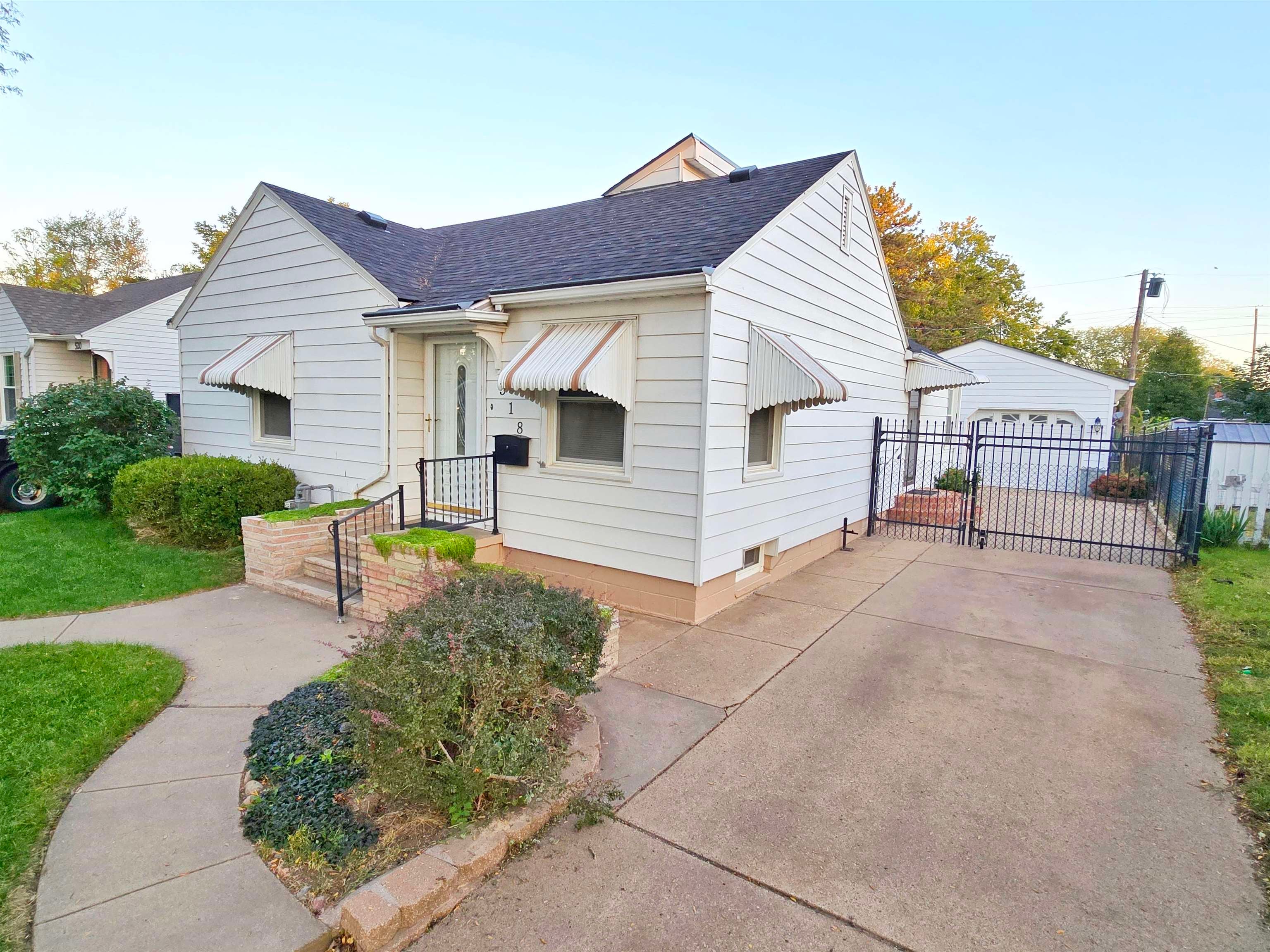 518 Fairview St. — photo