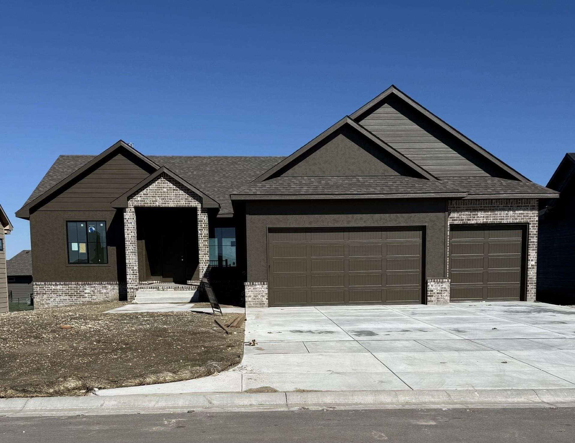 11706 E Winterberry St — photo