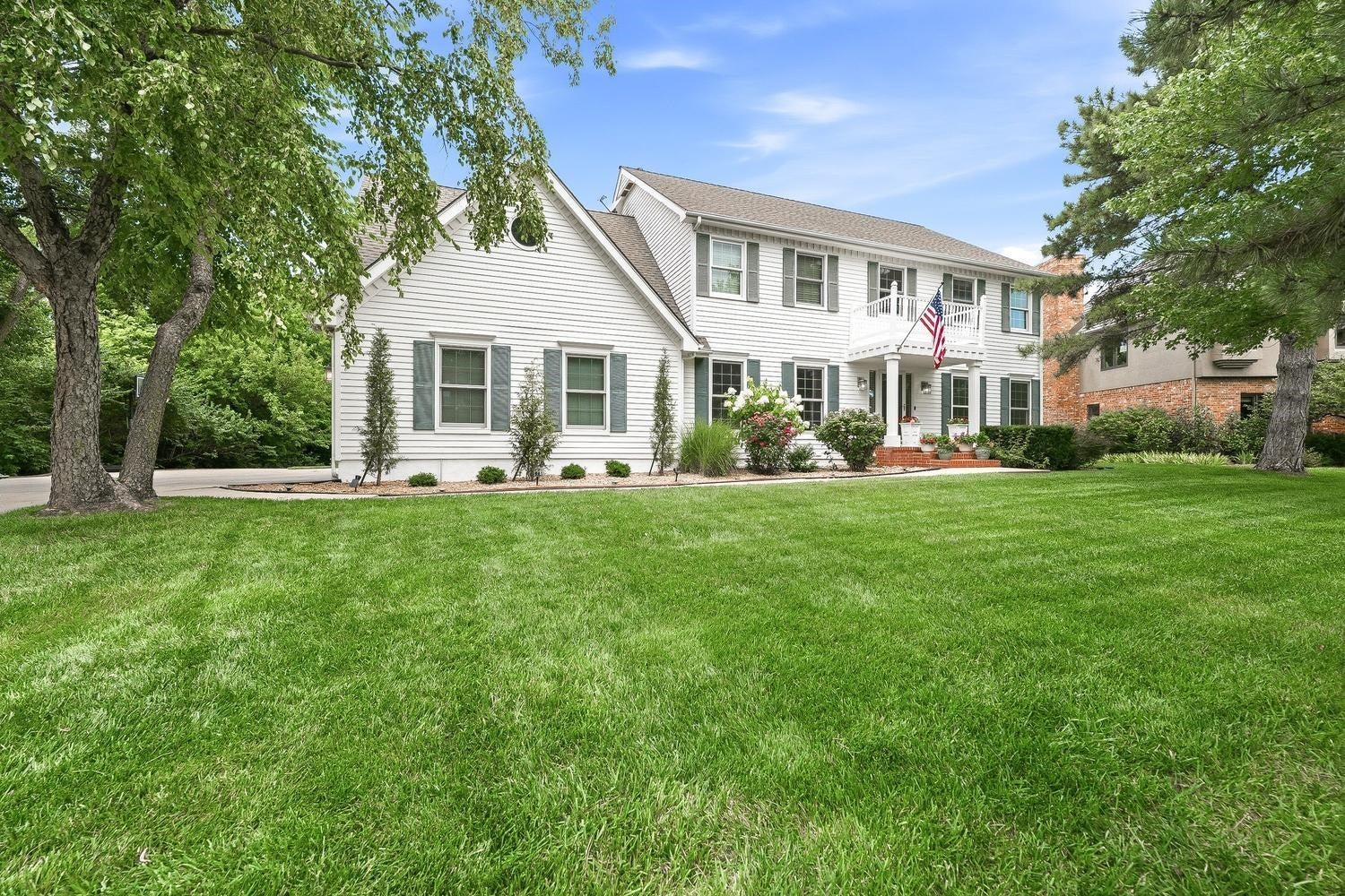 2607 N Wilderness Ct — photo