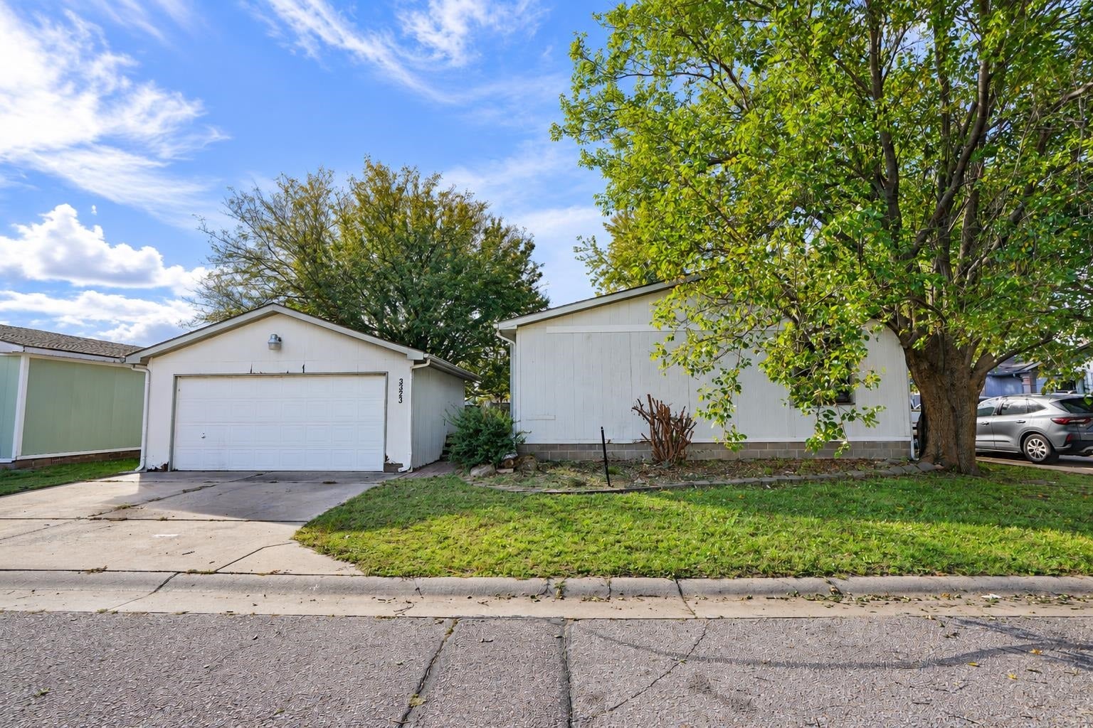 3323 W Marie St — photo
