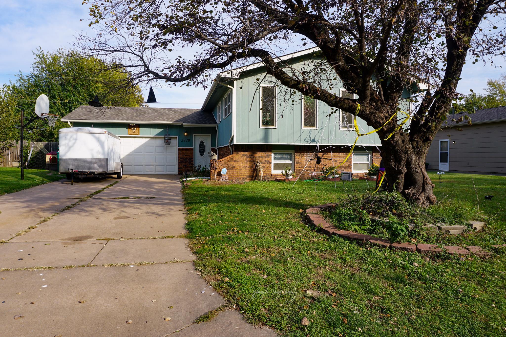 2820 S Chase Ave — photo
