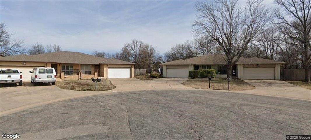 1818 S Longford Ct — photo