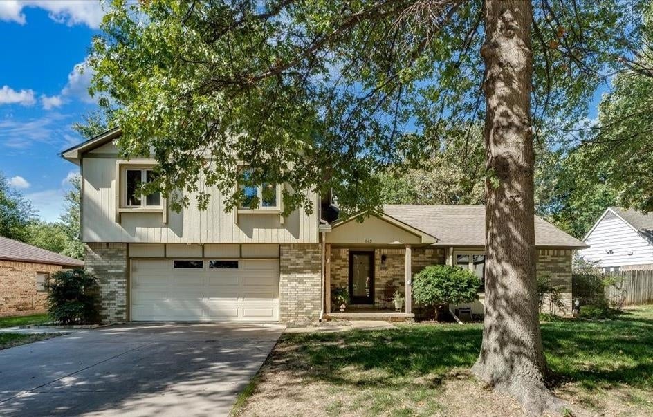 619 N Briarwood Rd — photo