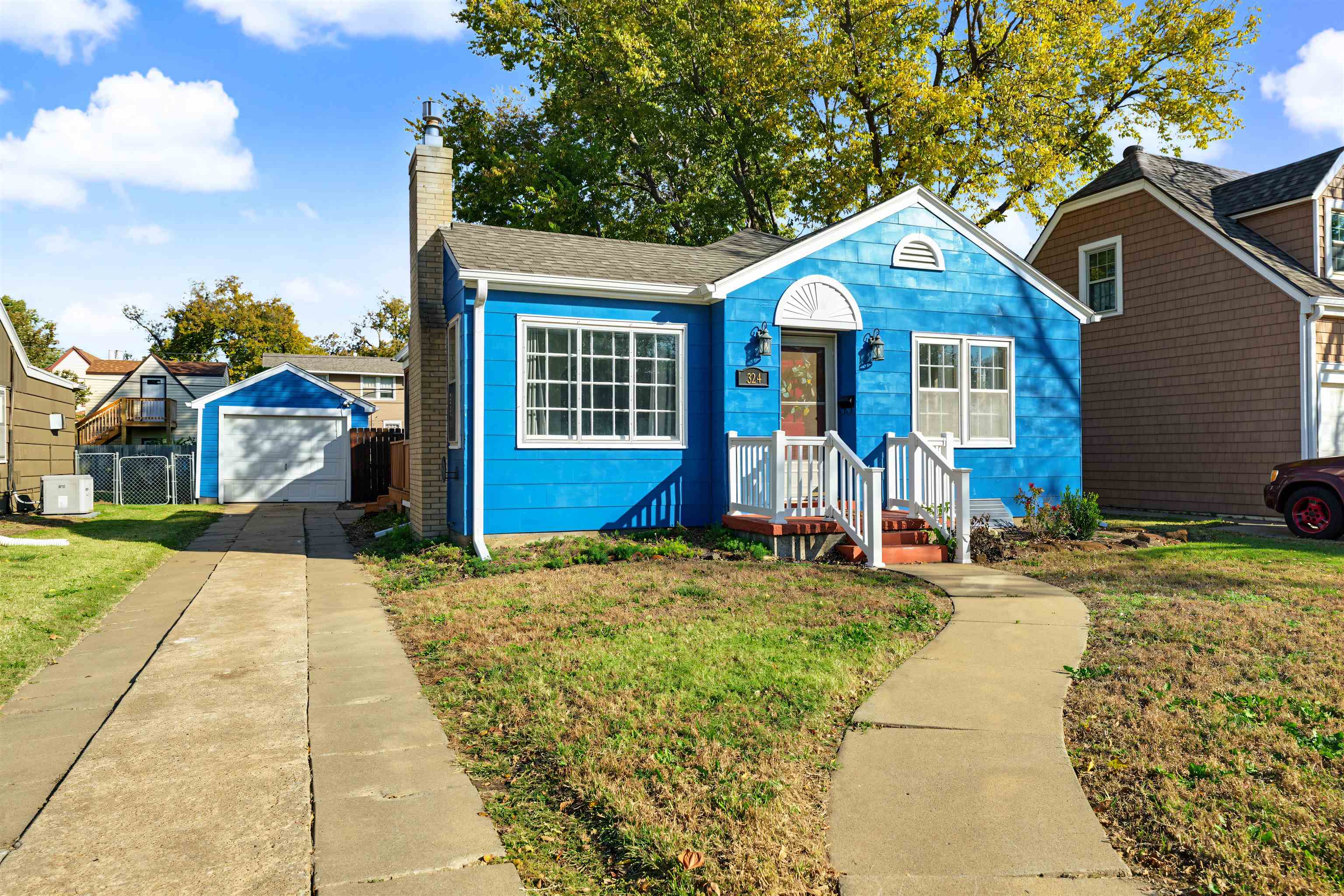 324 W Ellsworth Ave — photo