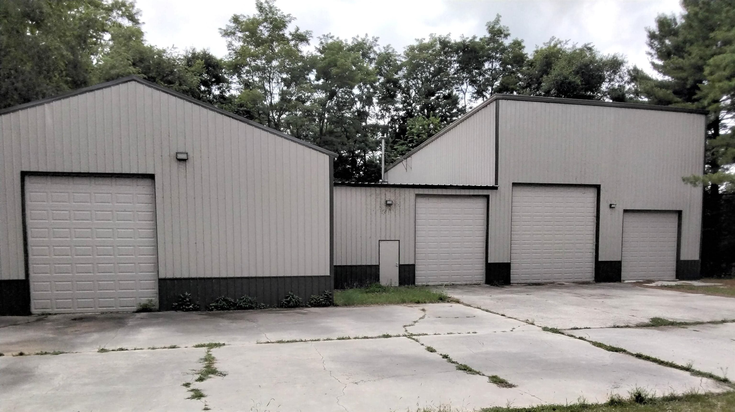 W3021 County Road C — photo