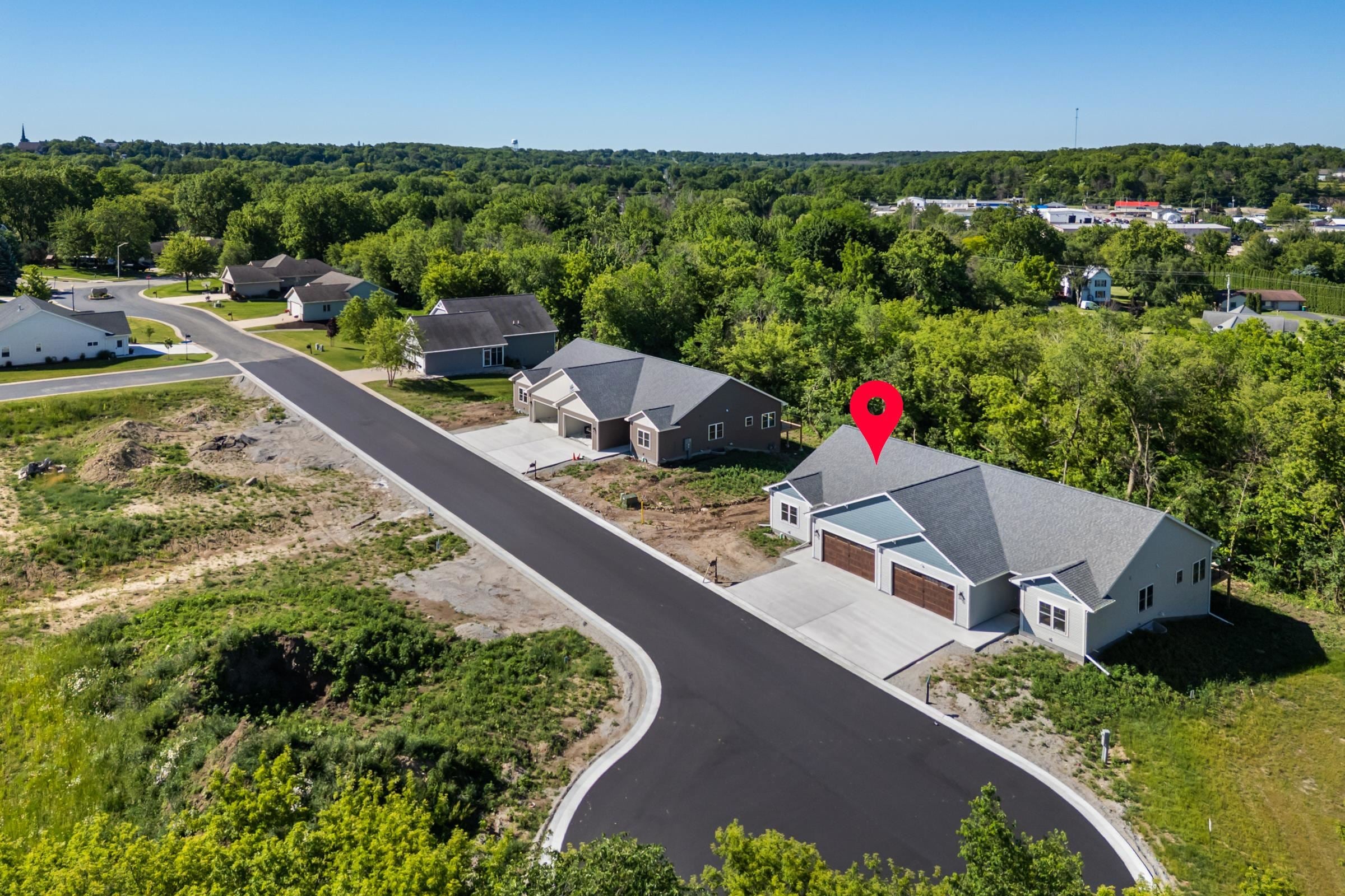 754 Kensington Drive — photo