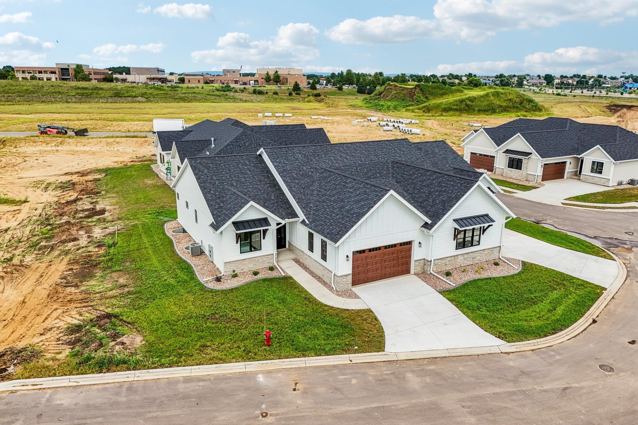 2408 Bluestem Crossing Lot 19 — photo