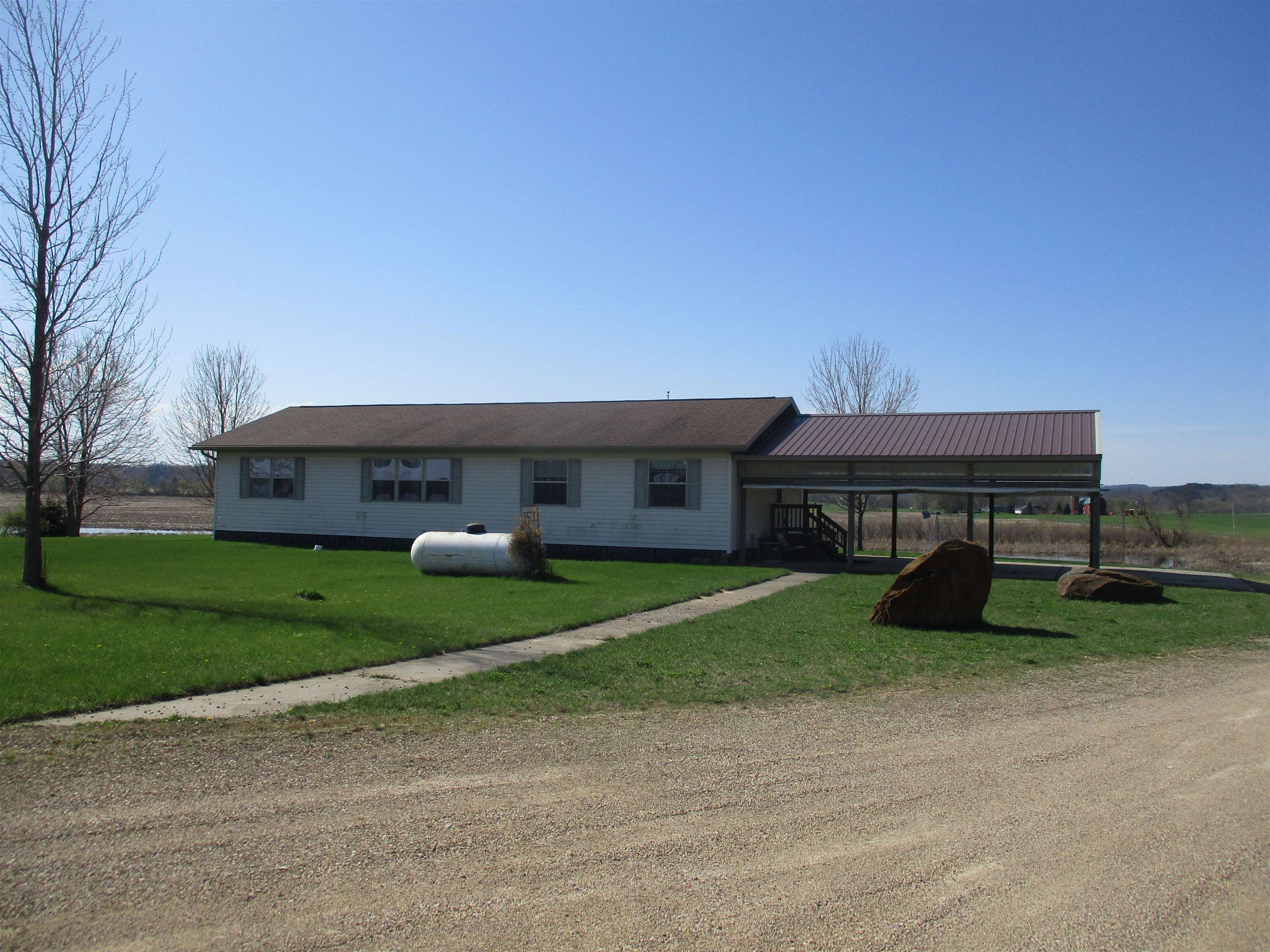 N2952 State Rd 58, Lindina, WI 53948 — photo 2