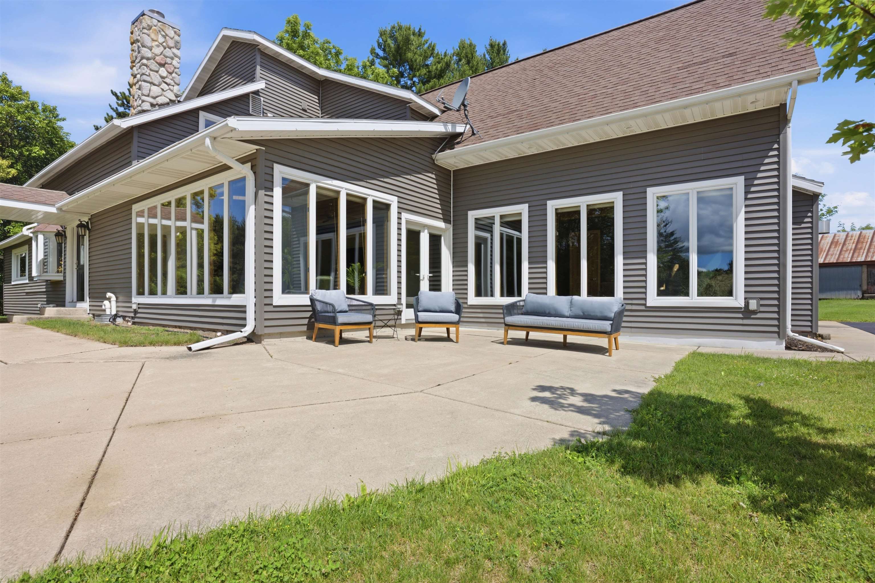 N9380 County Rd XX Road, Lewiston, WI 53965 — photo 2