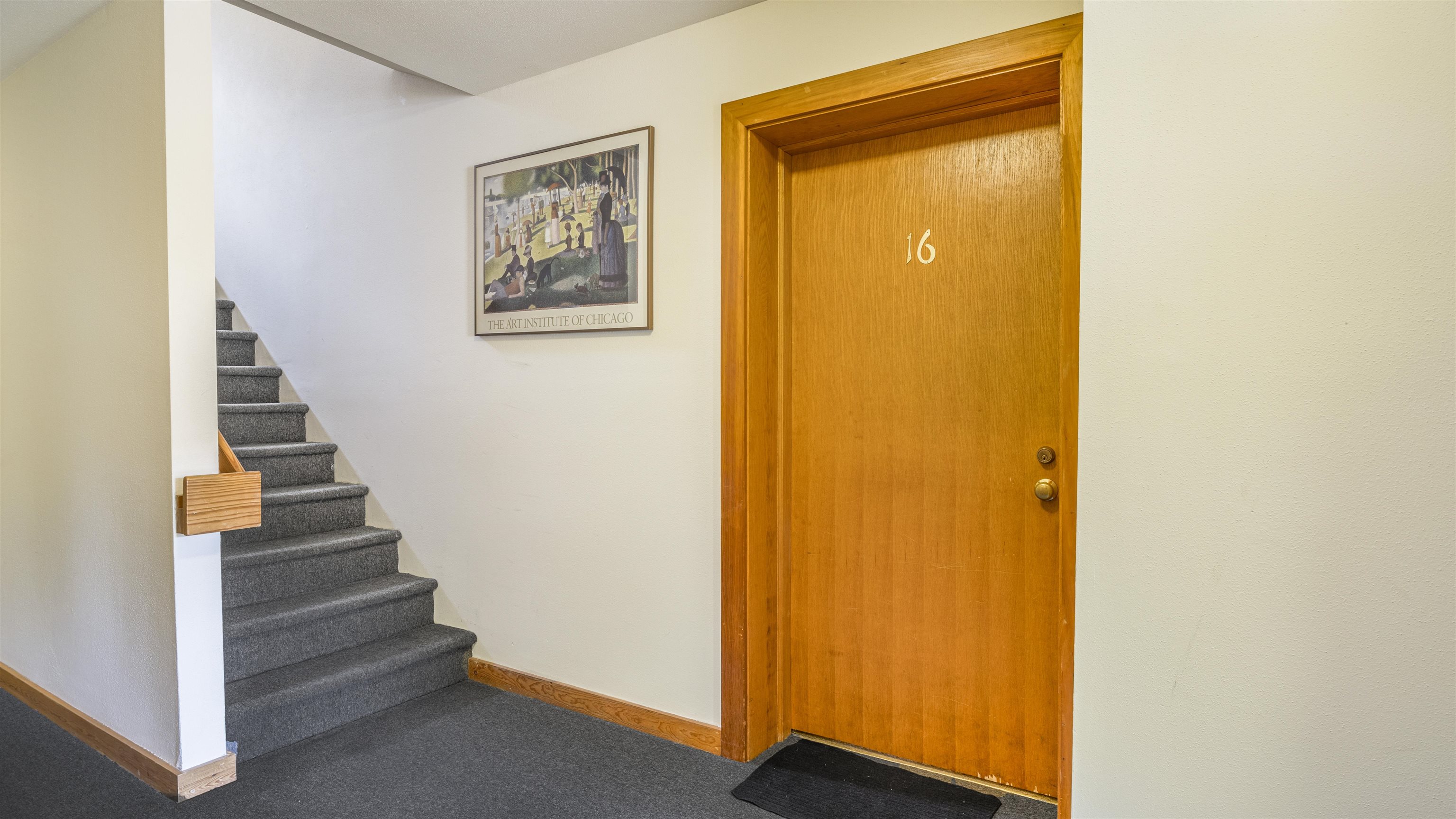 16 N Allen Street — photo