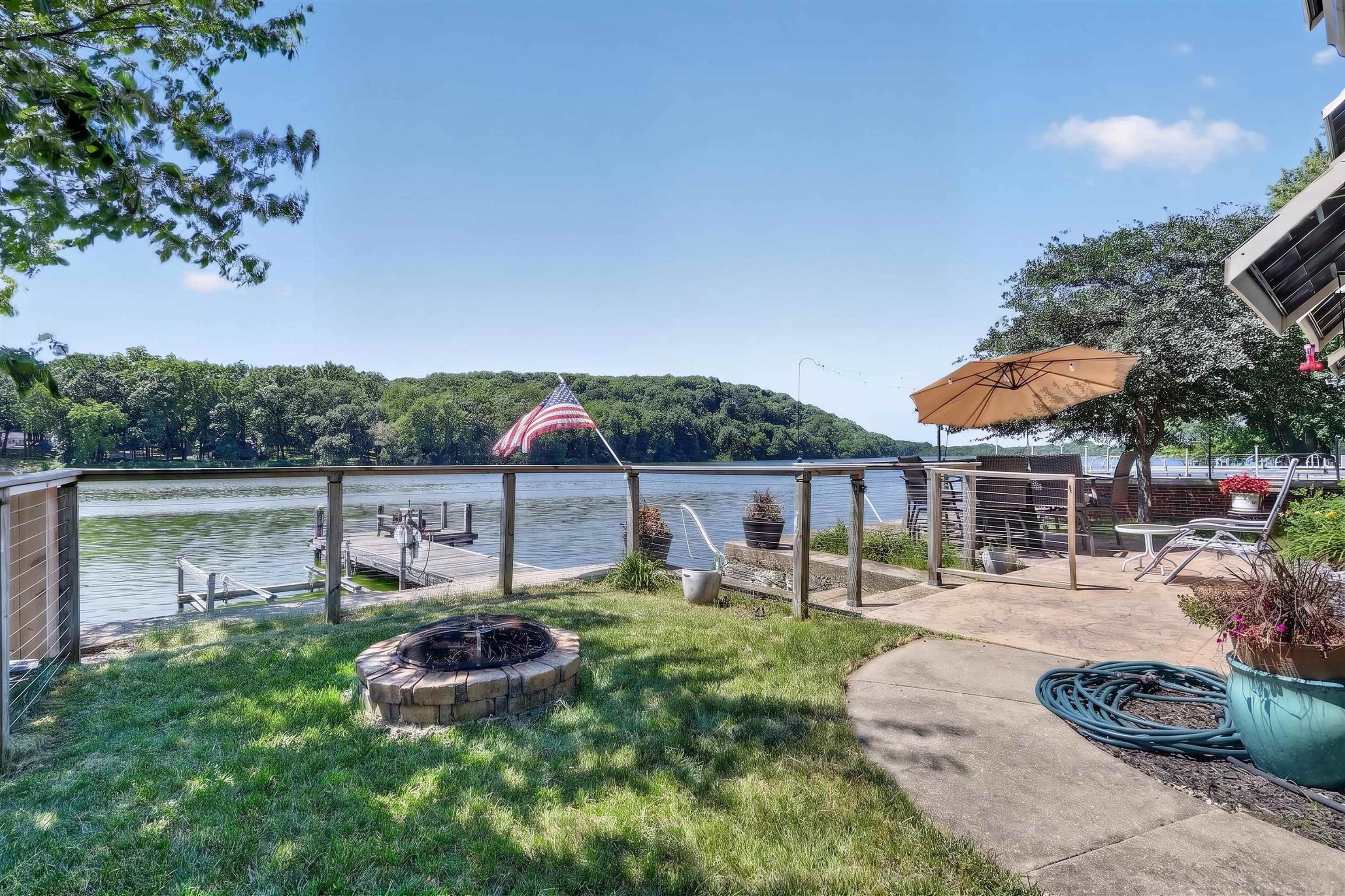 2870 S Riverside Drive, Beloit, WI 53511 — photo 2