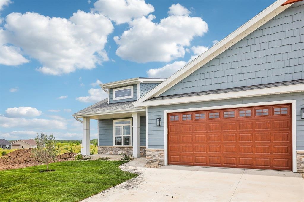 6475 Ridge View Way, DeForest, WI 53532 — photo 2